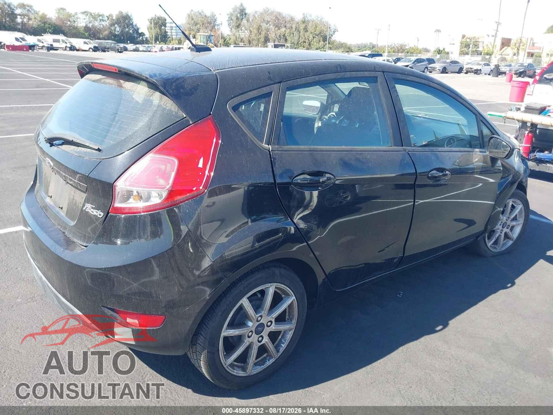 FORD FIESTA 2017 - 3FADP4EJ8HM115045