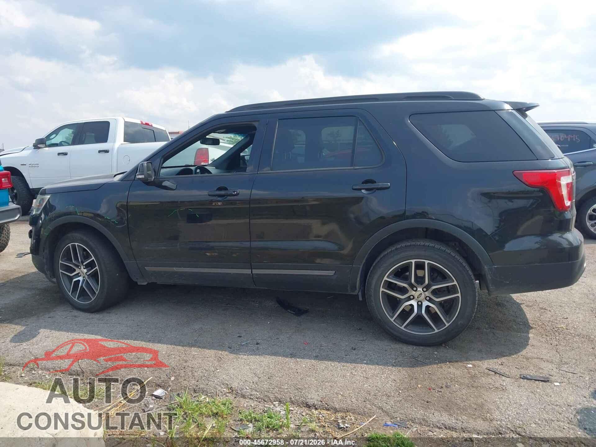 FORD EXPLORER 2017 - 1FM5K8D89HGA10071