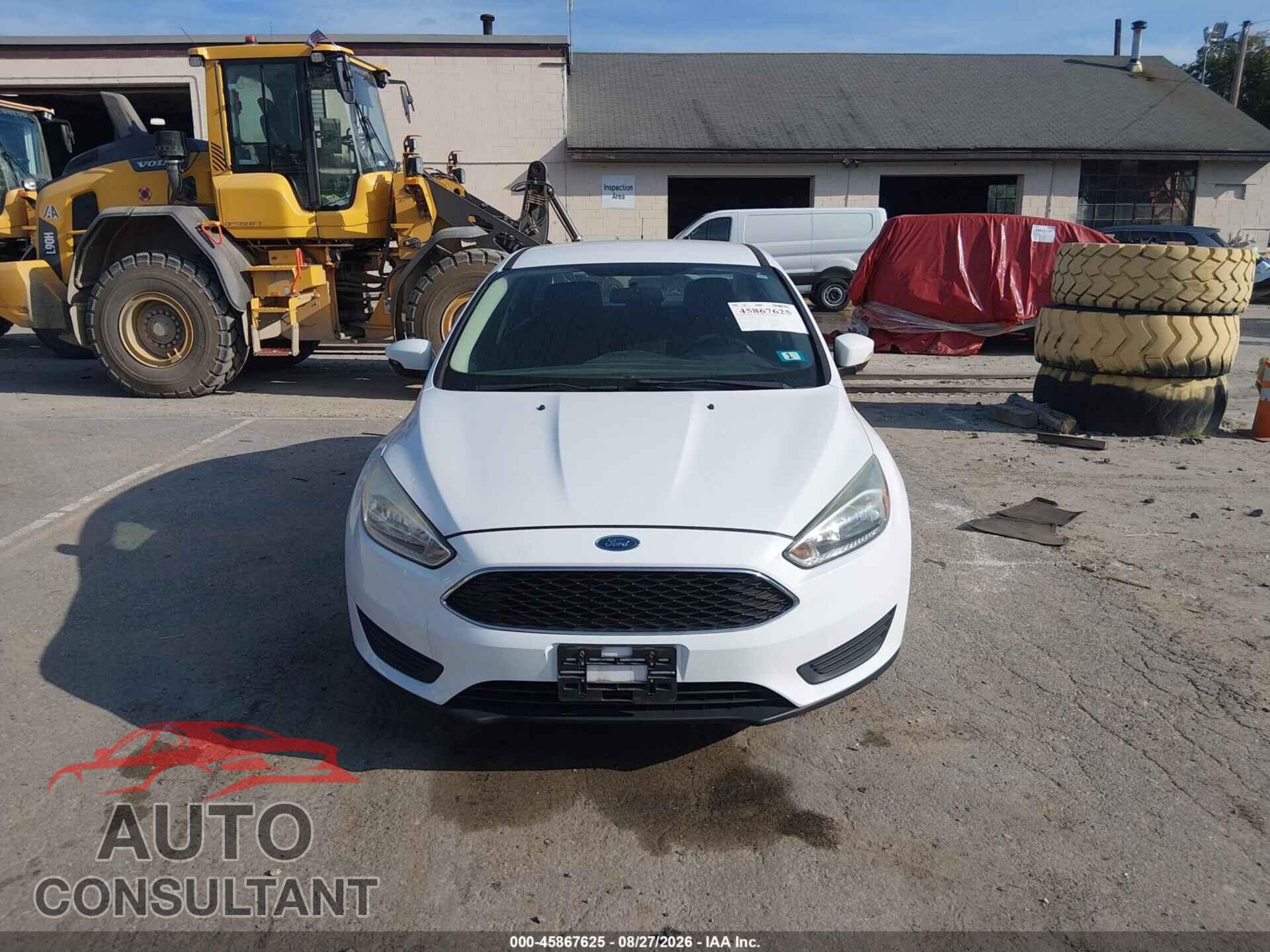 FORD FOCUS 2015 - 1FADP3F22FL201449