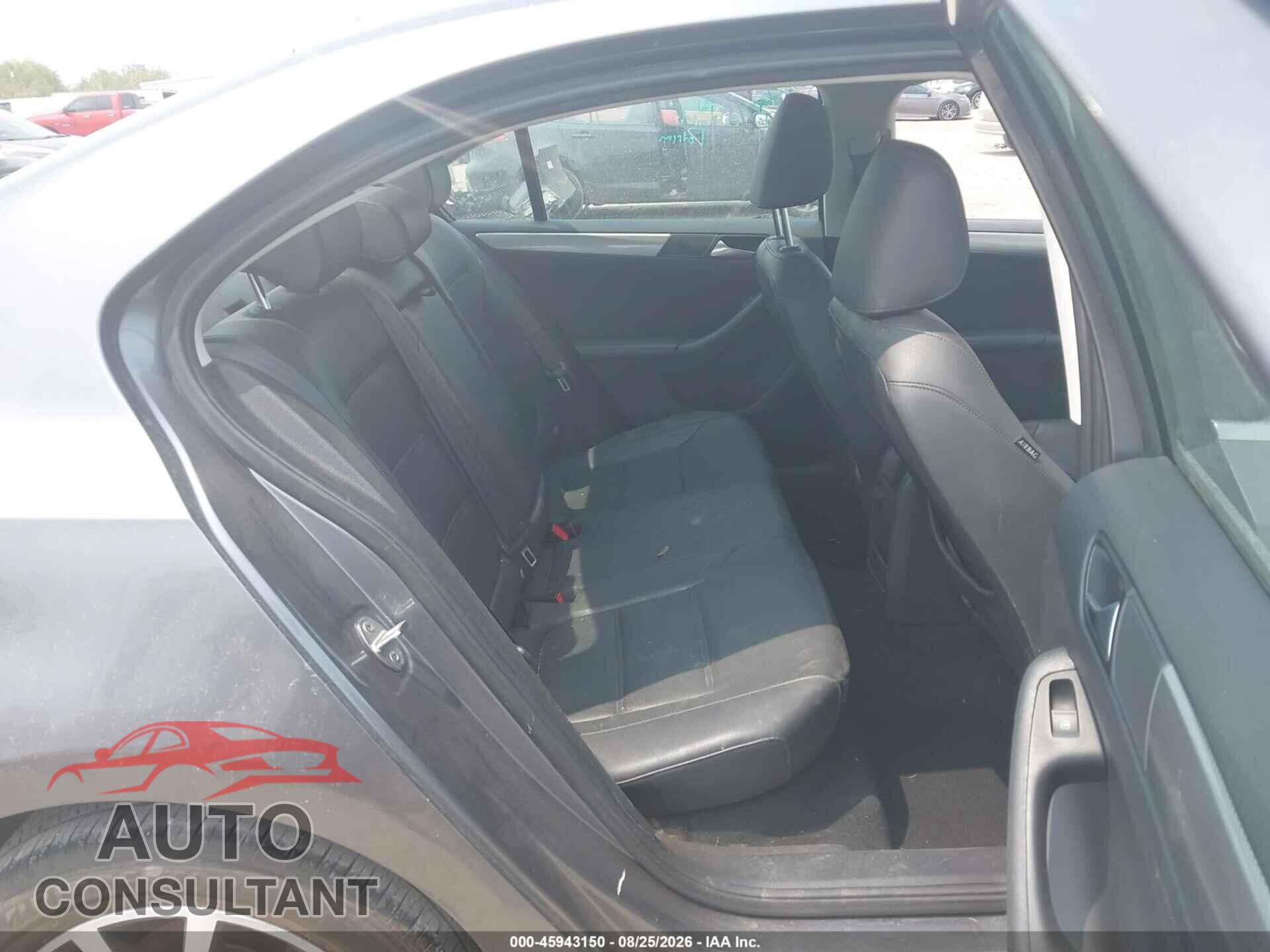 VOLKSWAGEN JETTA 2017 - 3VWDB7AJ4HM281172