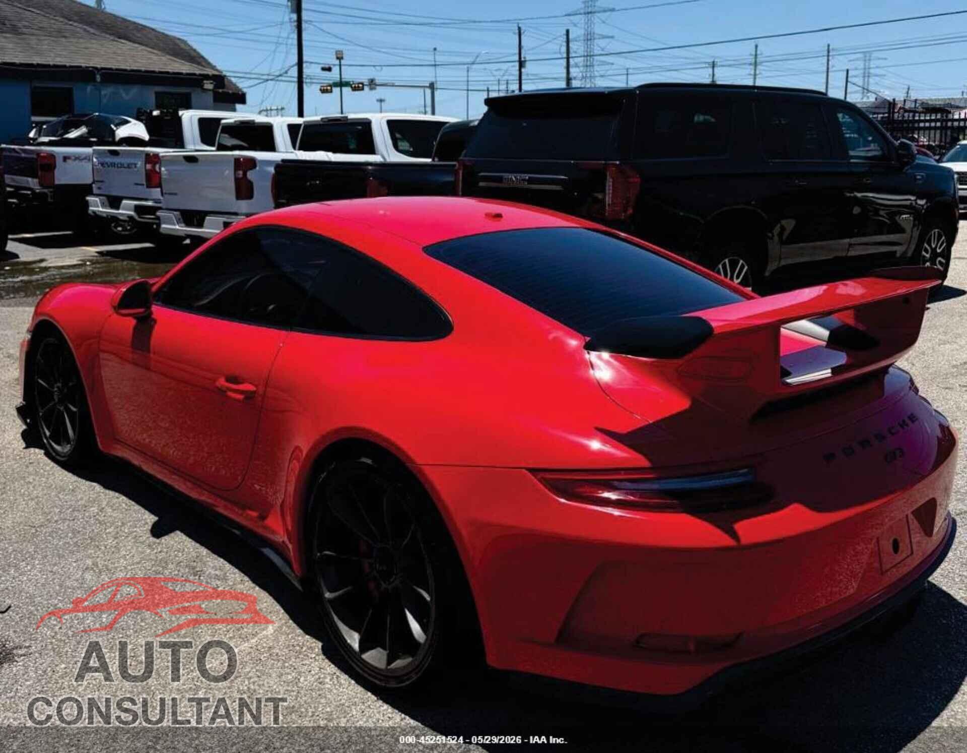 PORSCHE 911 2018 - WP0AC2A96JS176061