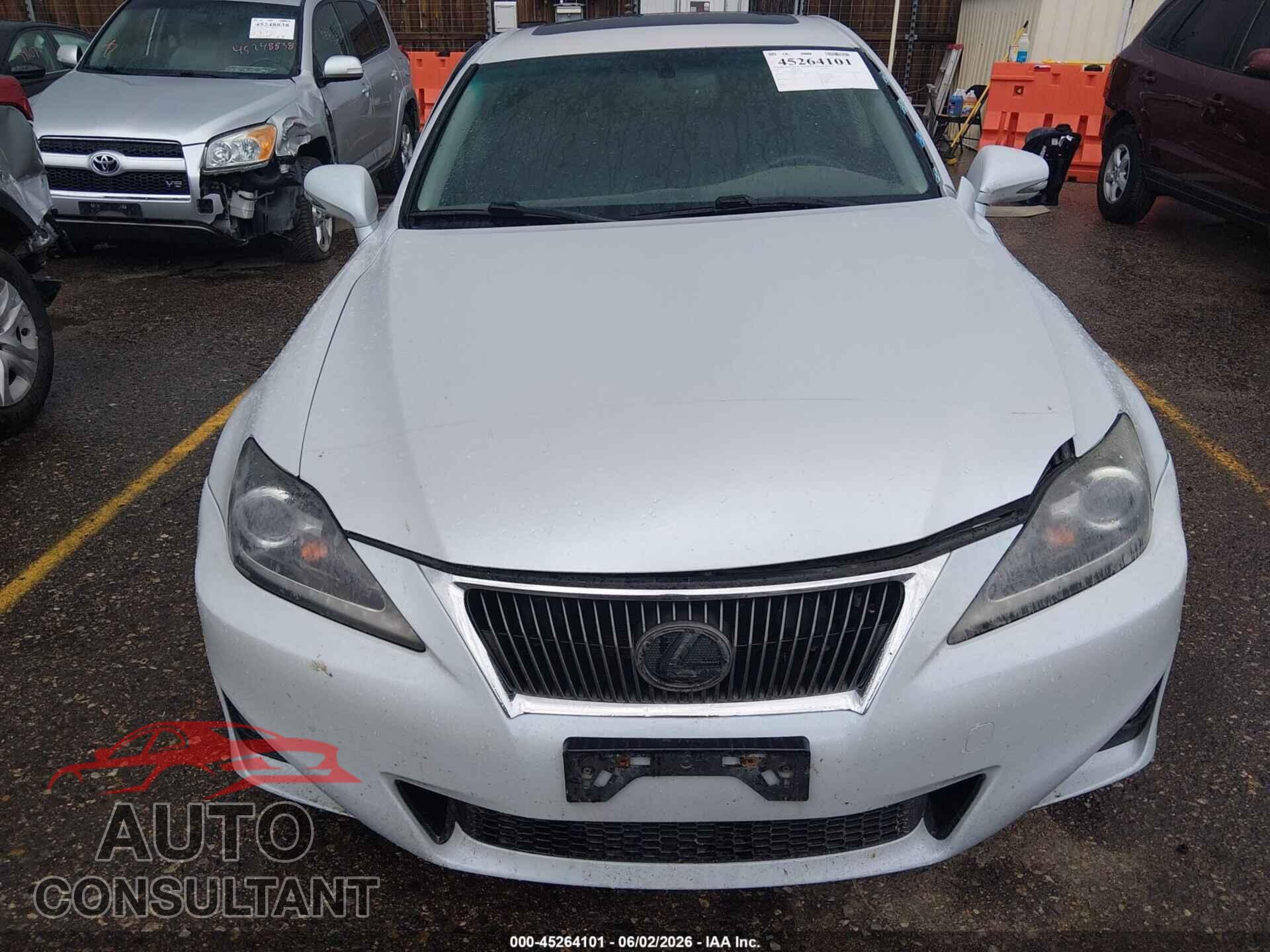 LEXUS IS 250 2011 - JTHCF5C20B5052576