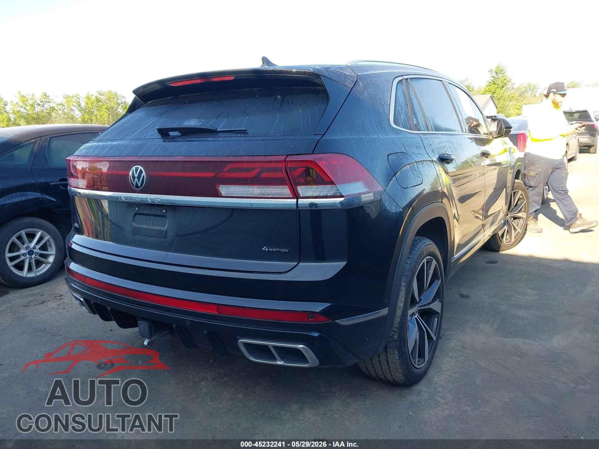 VOLKSWAGEN ATLAS CROSS SPORT 2024 - 1V2FE2CA6RC247657