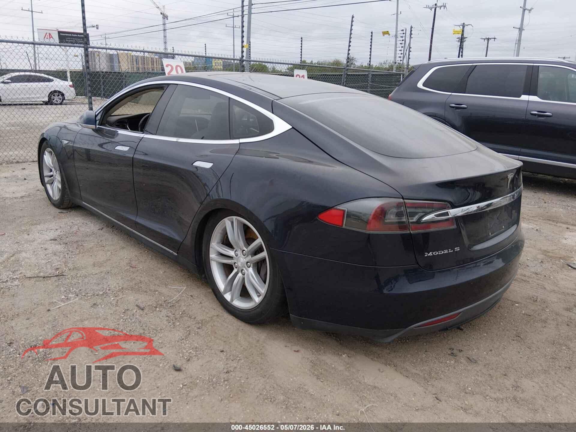 TESLA MODEL S 2013 - 5YJSA1AG4DFP08458