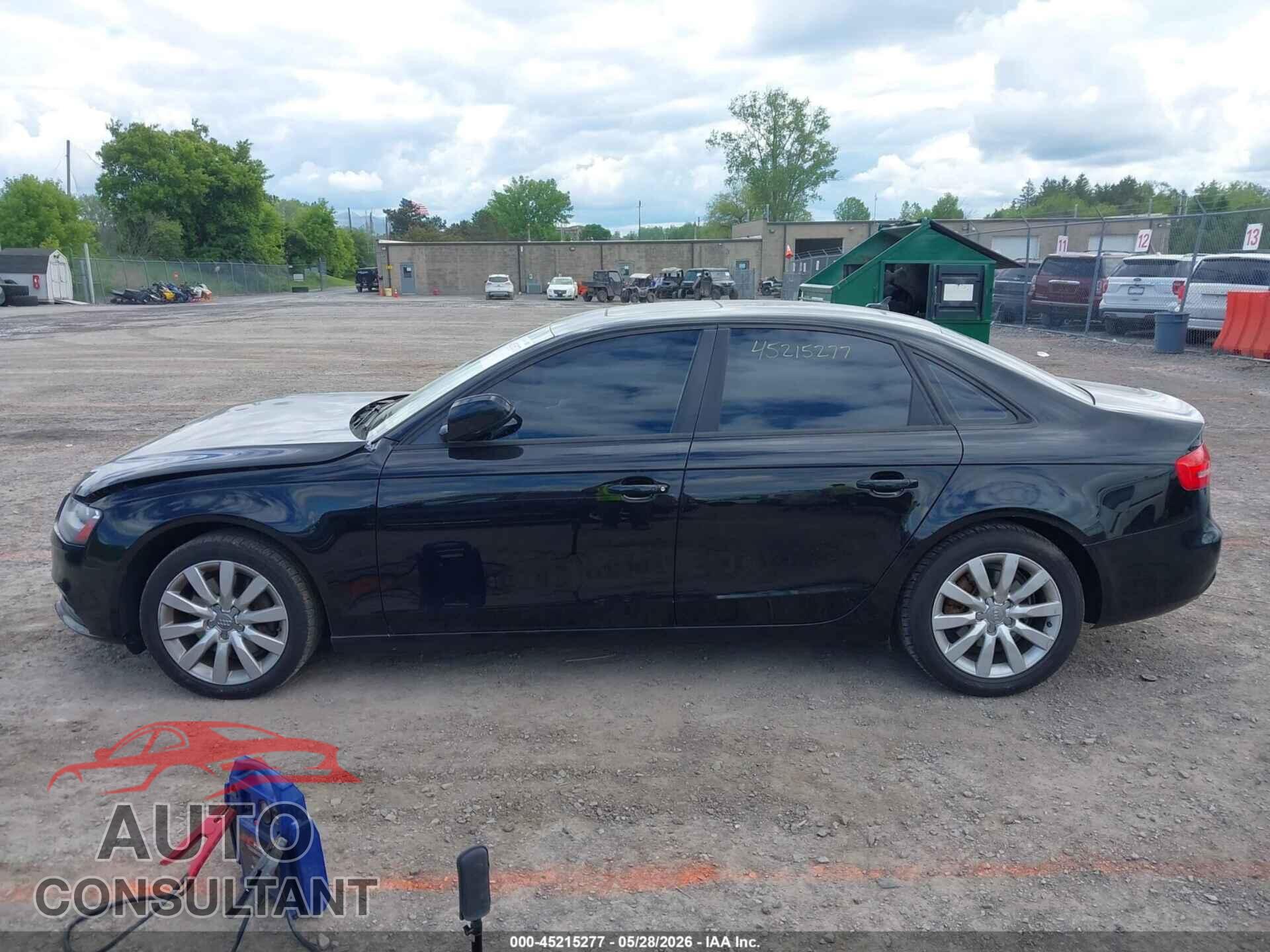 AUDI A4 2013 - WAUBFAFL0DN025100