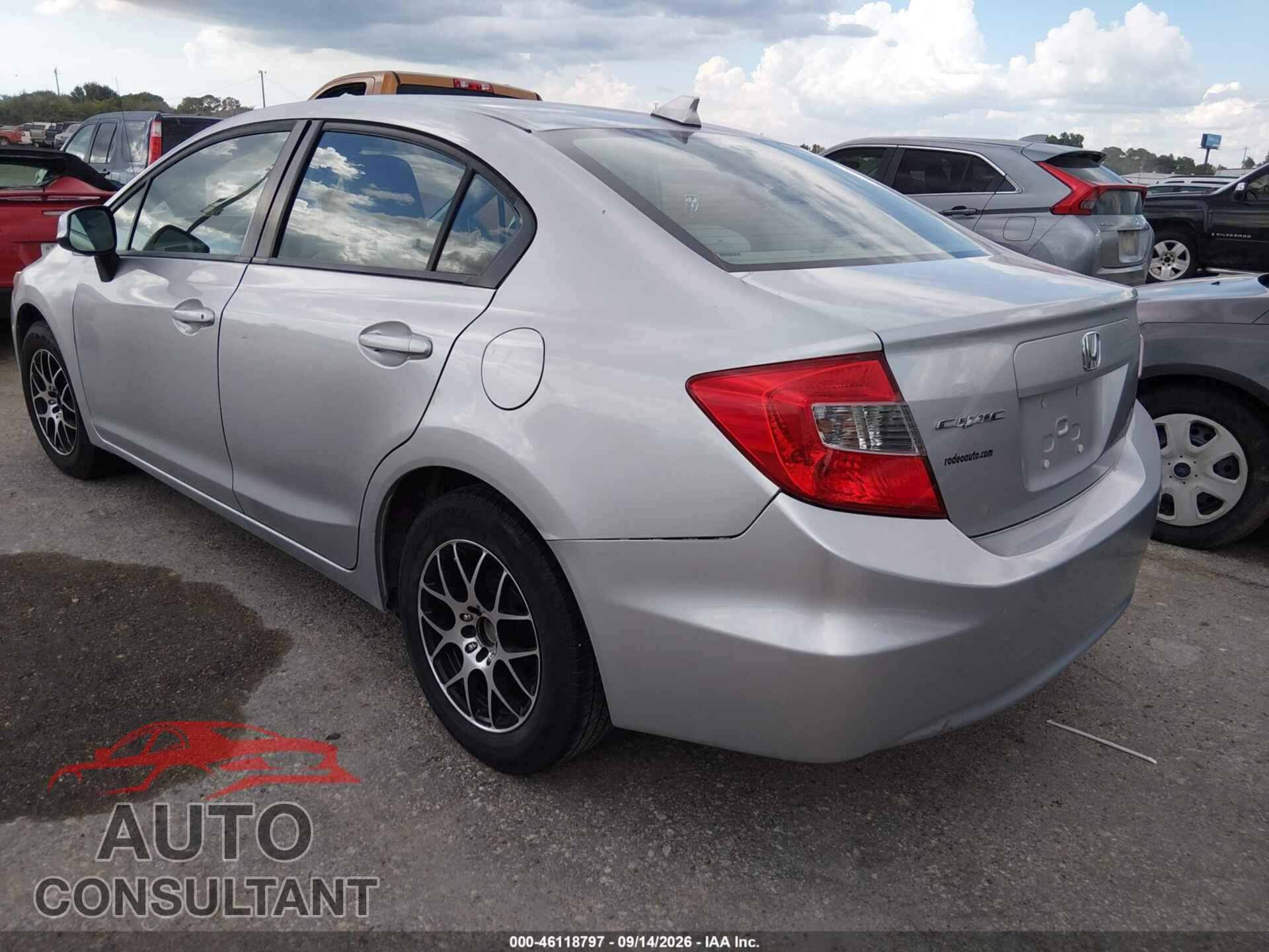 HONDA CIVIC 2012 - 19XFB2F55CE024129