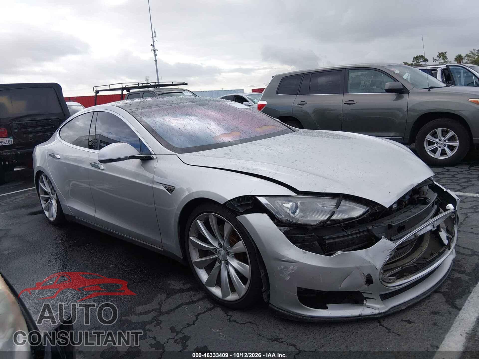 TESLA MODEL S 2013 - 5YJSA1DP7DFP06618