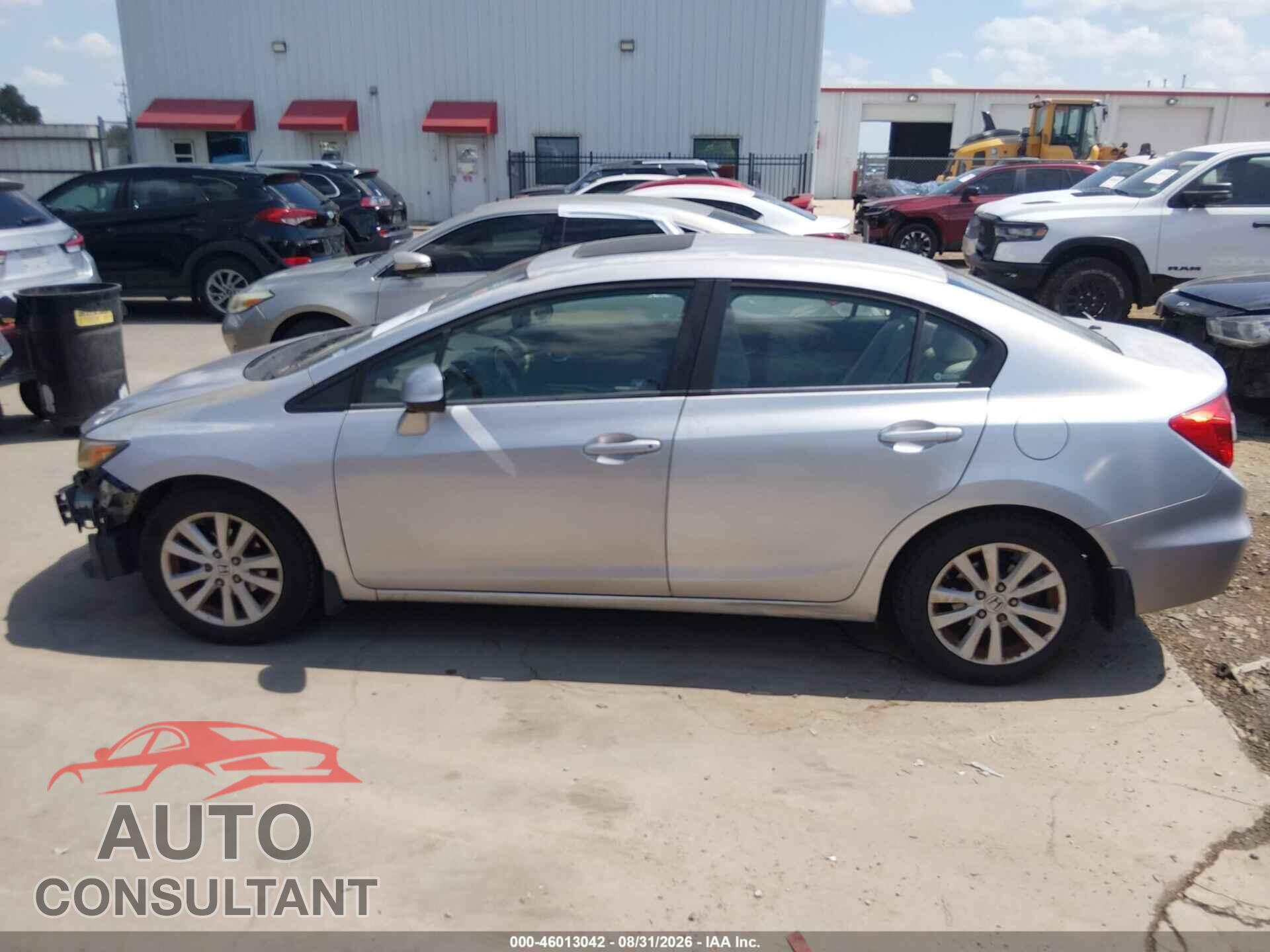 HONDA CIVIC 2012 - 2HGFB2F82CH312769