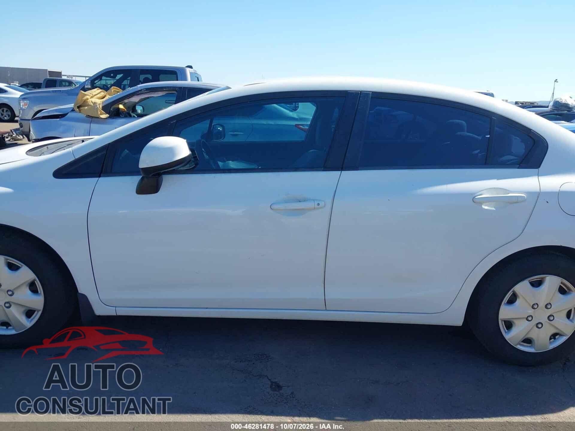 HONDA CIVIC 2013 - 2HGFB2F55DH522001