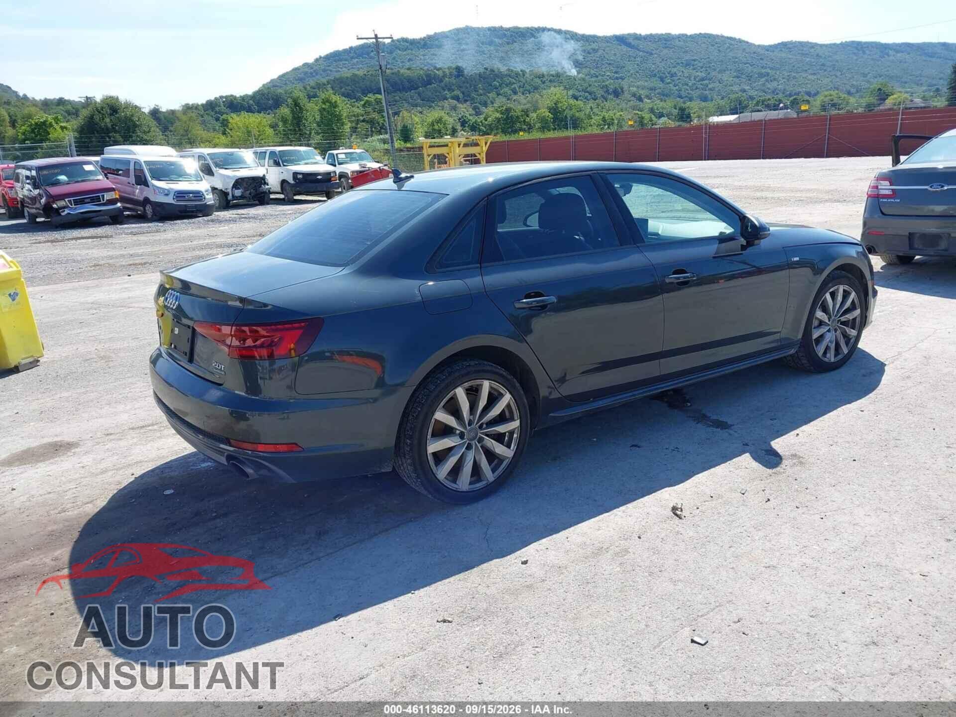 AUDI A4 2018 - WAUDNAF47JA096429