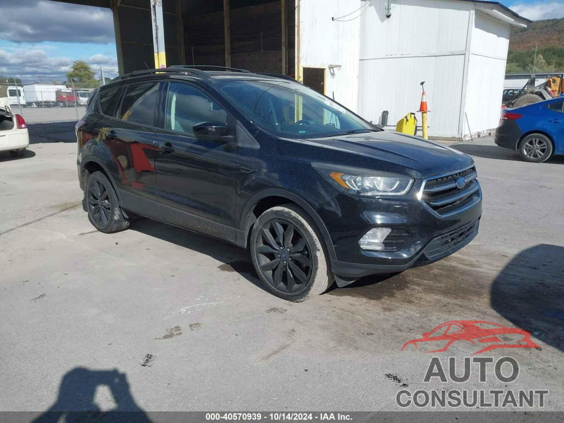 FORD ESCAPE 2017 - 1FMCU9G93HUE89648
