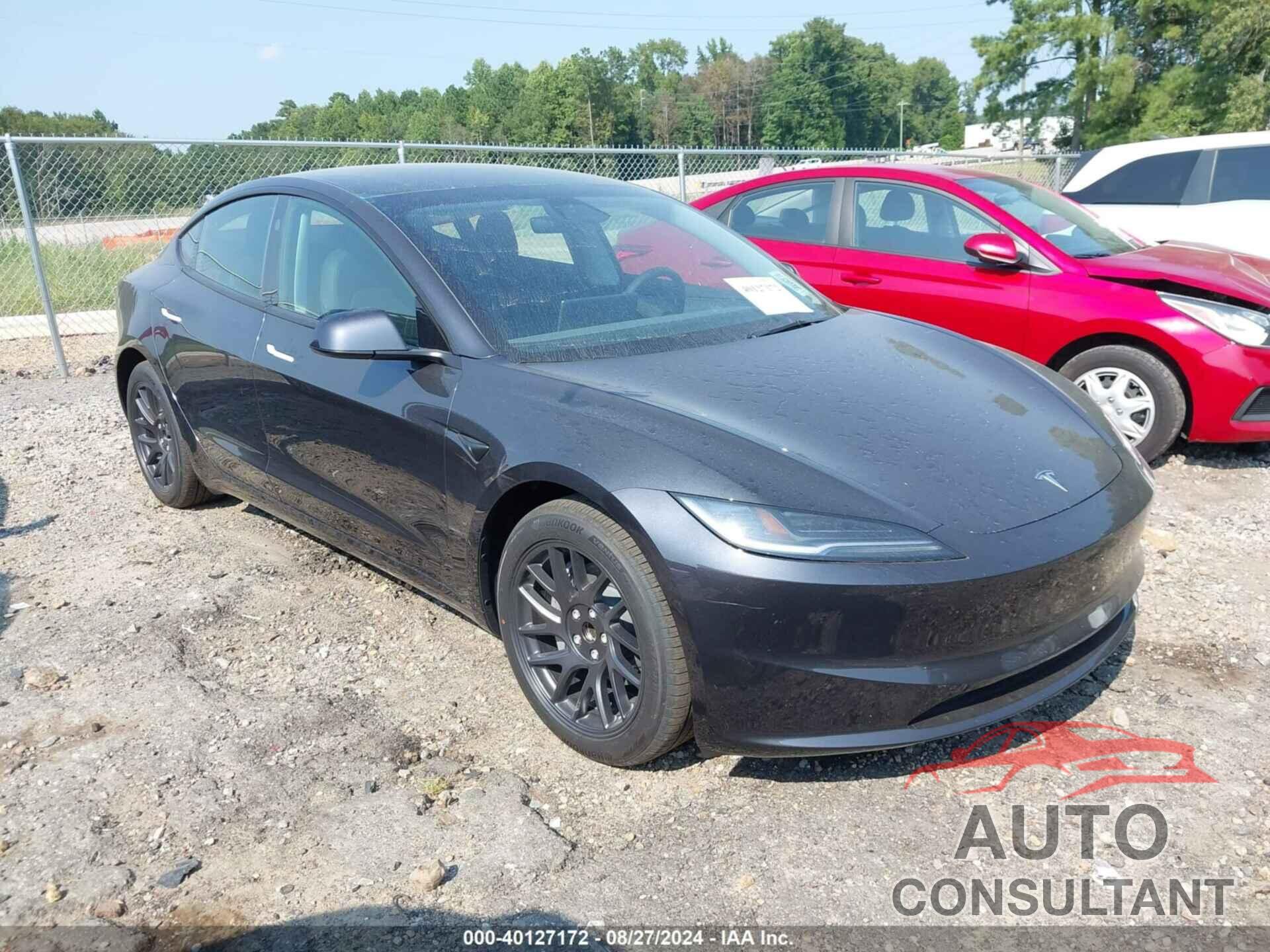 TESLA MODEL 3 2024 - 5YJ3E1EA0RF820499