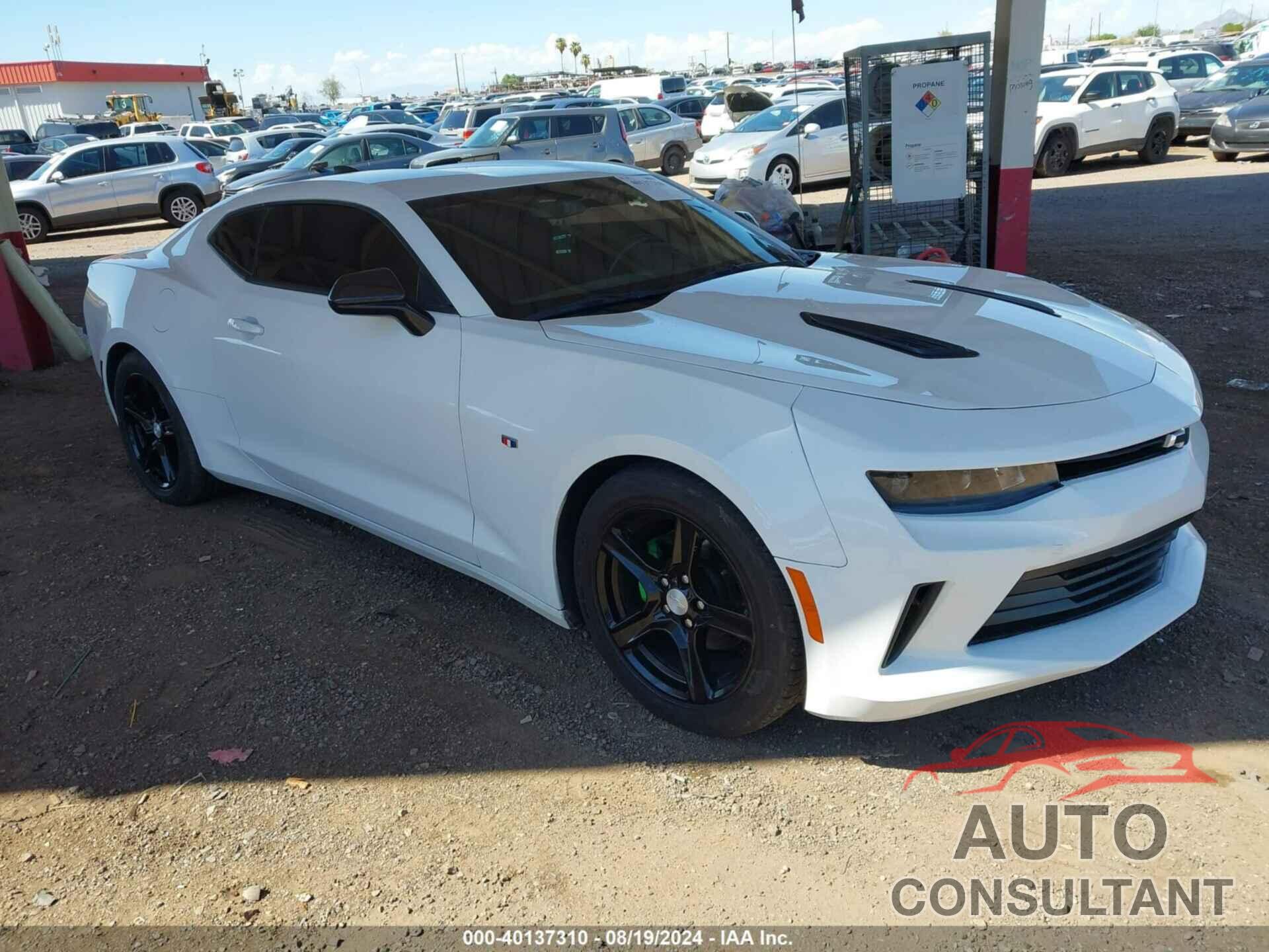 CHEVROLET CAMARO 2018 - 1G1FB1RX7J0178380