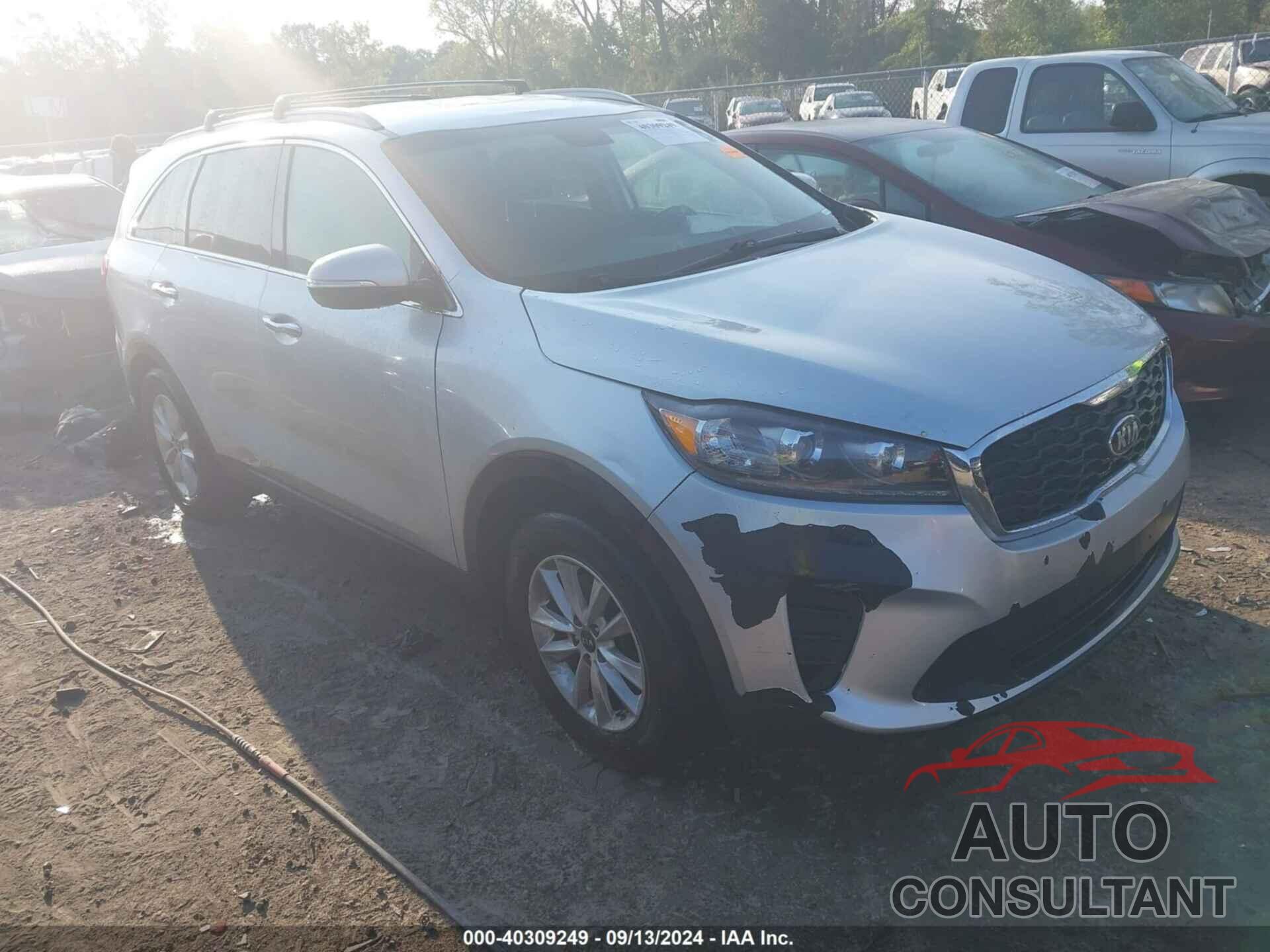 KIA SORENTO 2019 - 5XYPG4A3XKG530788