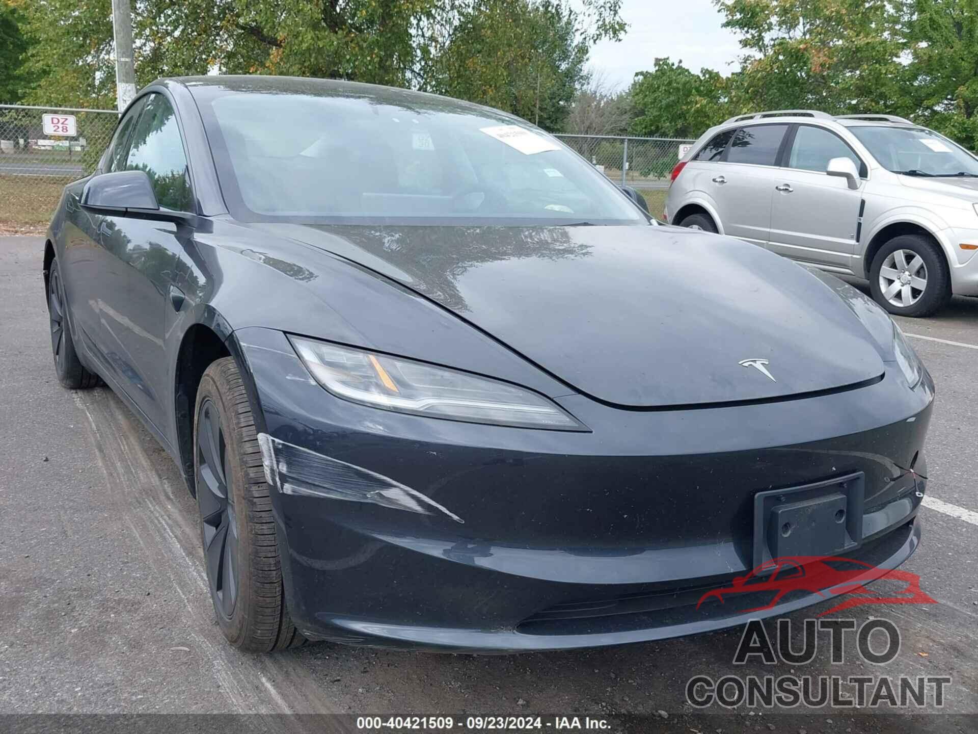 TESLA MODEL 3 2024 - 5YJ3E1EA2RF729881