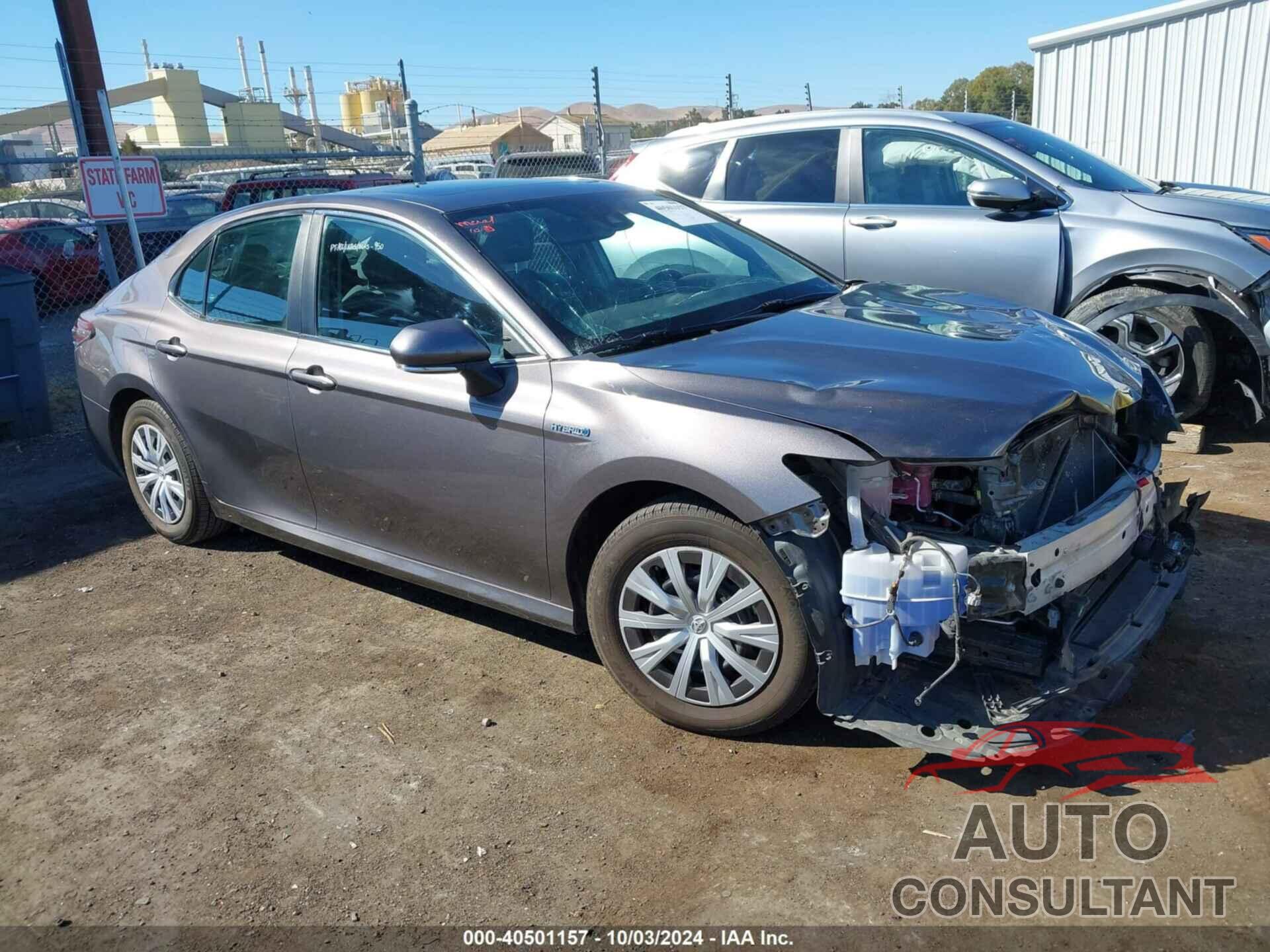 TOYOTA CAMRY 2021 - 4T1H31AK5MU568142