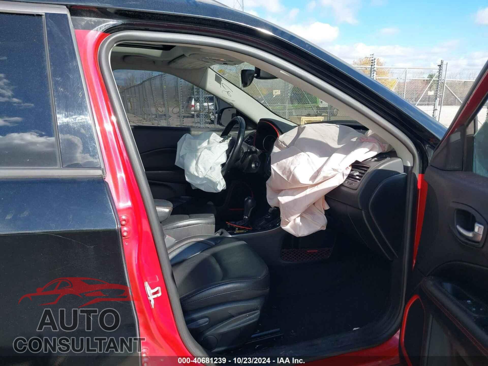 JEEP COMPASS 2018 - 3C4NJDDB5JT410061