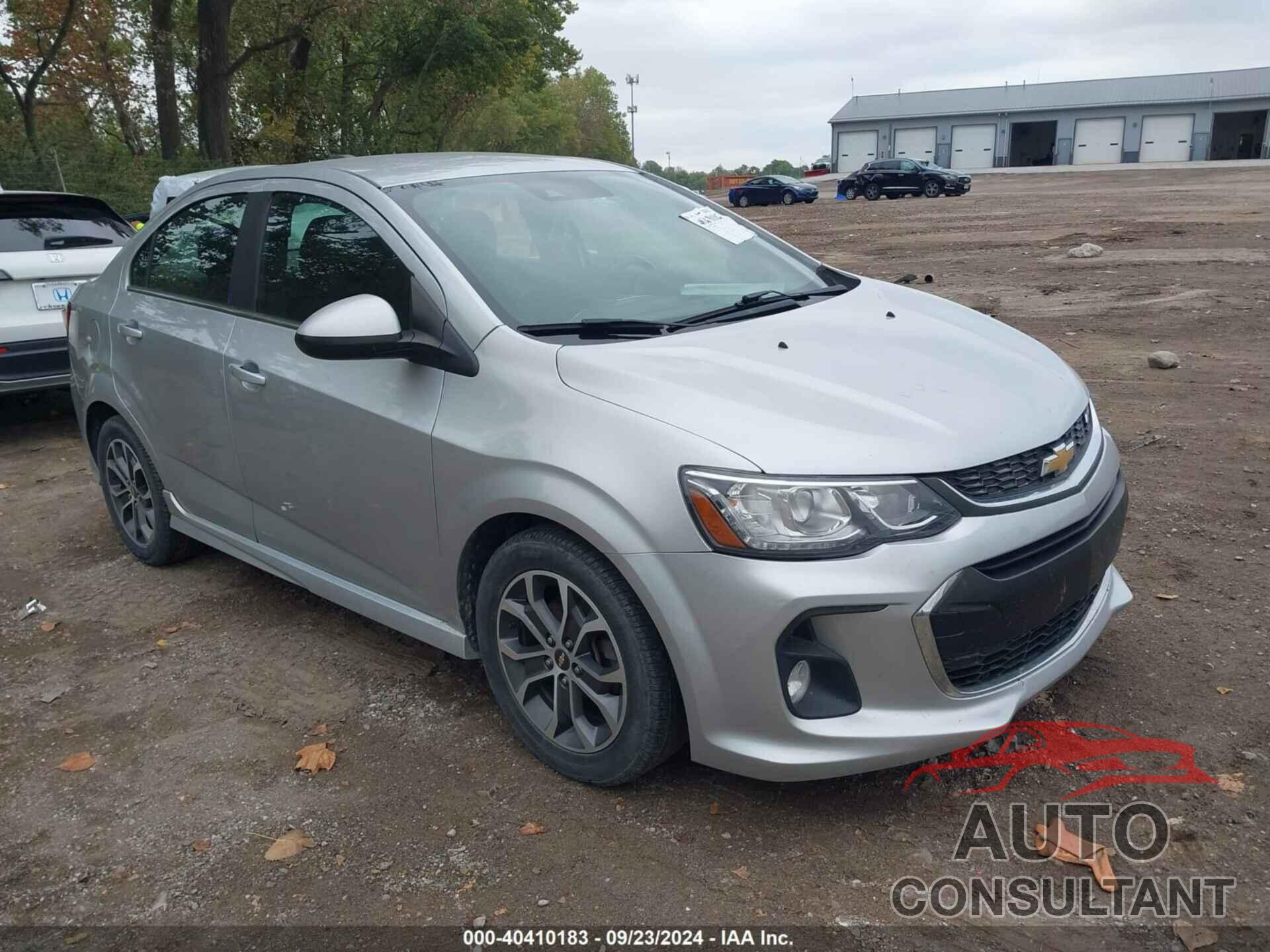 CHEVROLET SONIC 2017 - 1G1JD5SG4H4176739