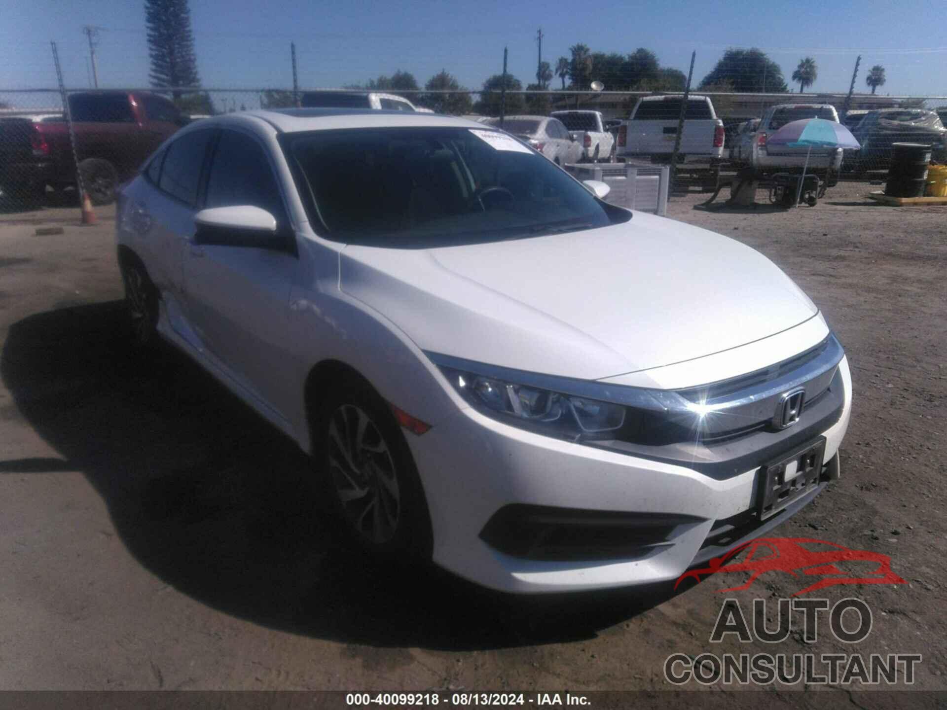 HONDA CIVIC 2018 - 2HGFC2F74JH514207
