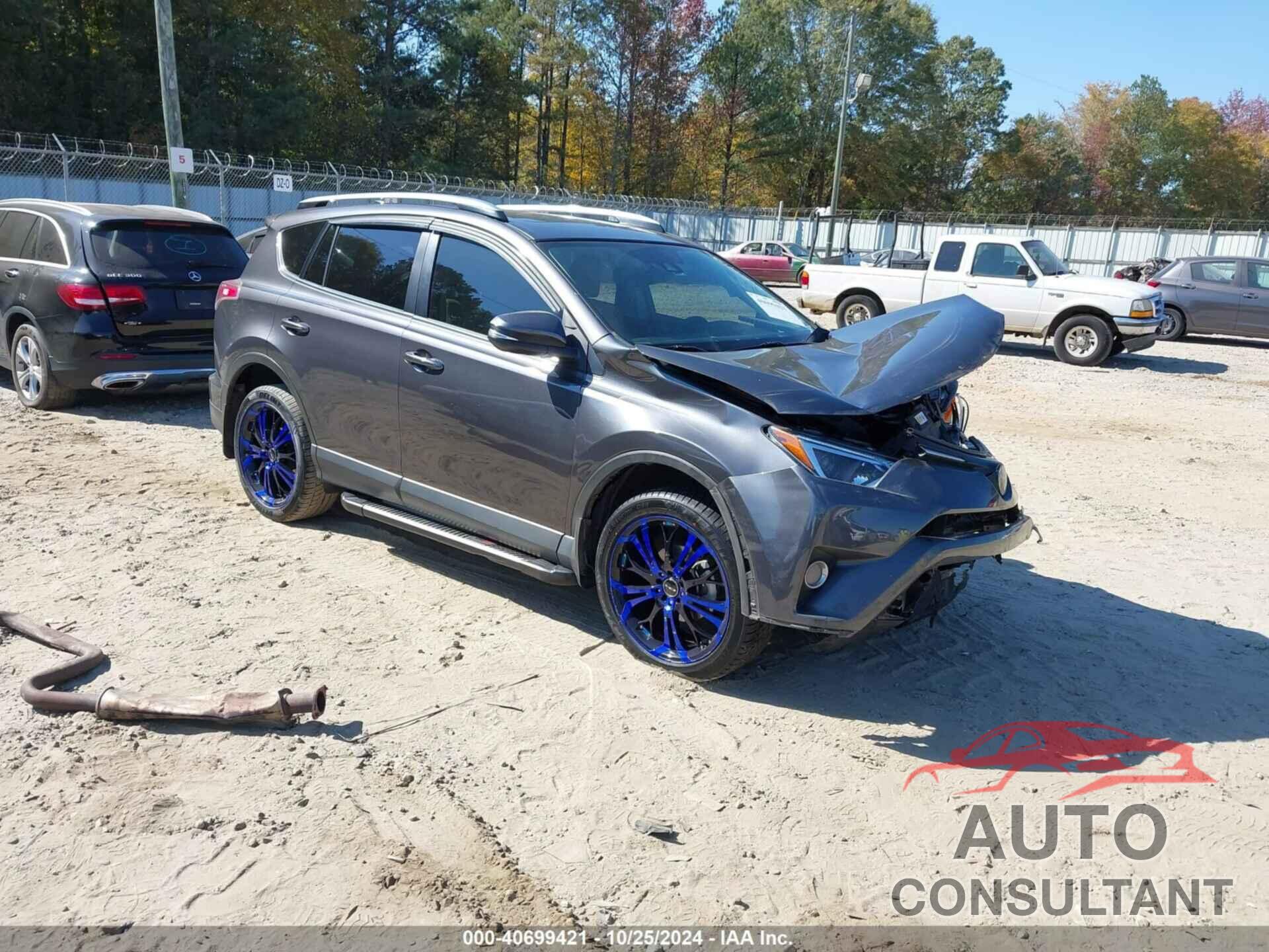 TOYOTA RAV4 2018 - JTMWFREV0JJ169318