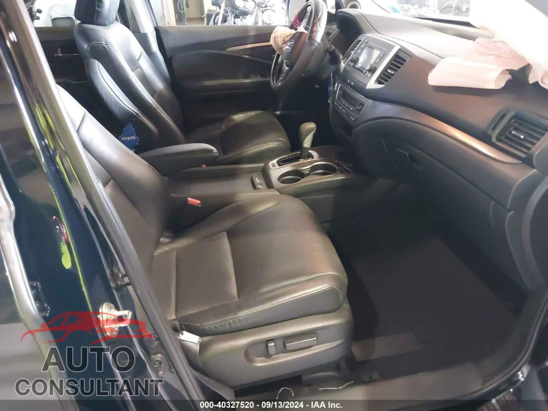 HONDA RIDGELINE 2017 - 5FPYK3F5XHB005468