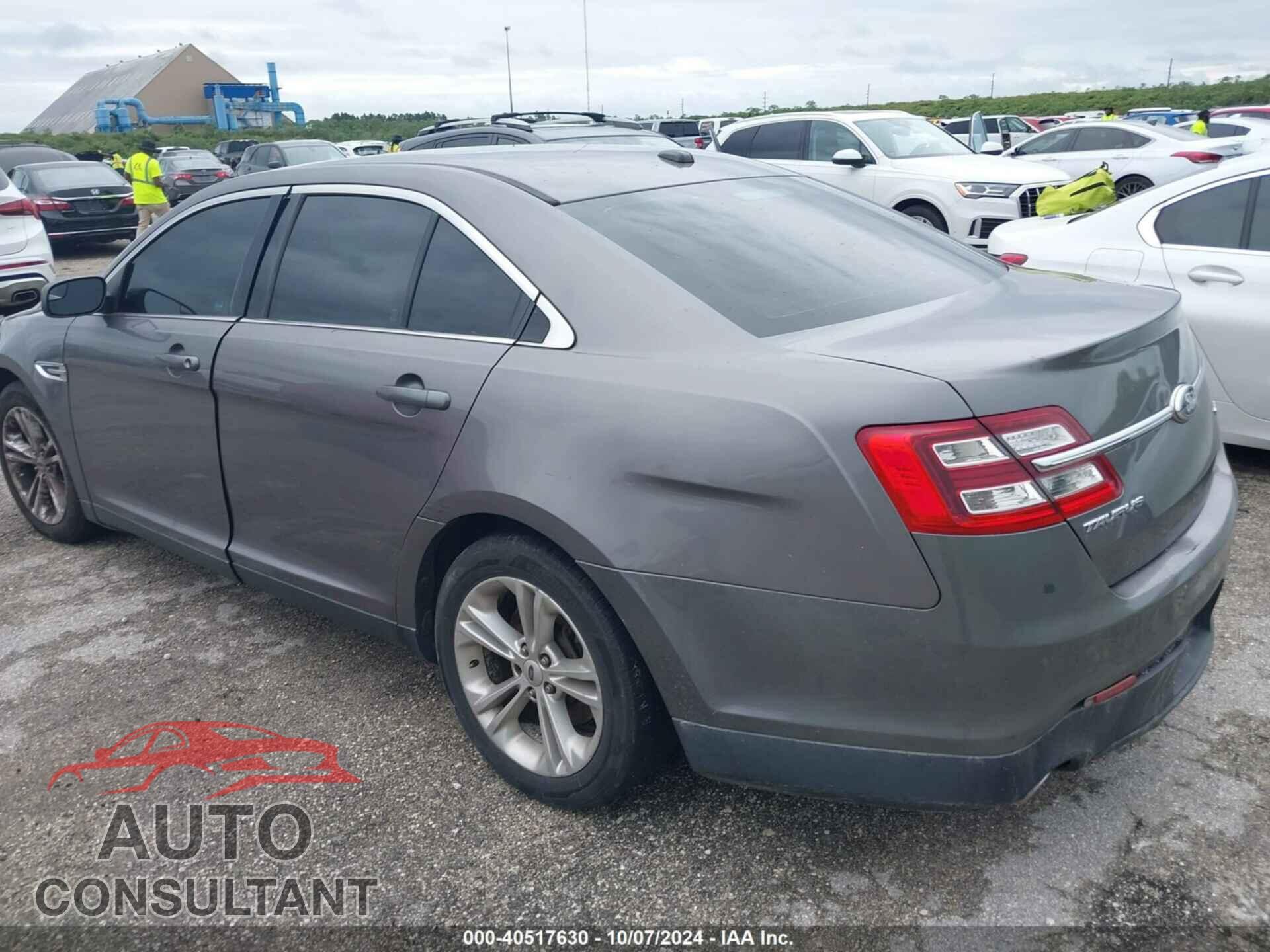 FORD TAURUS 2013 - 1FAHP2E88DG165726