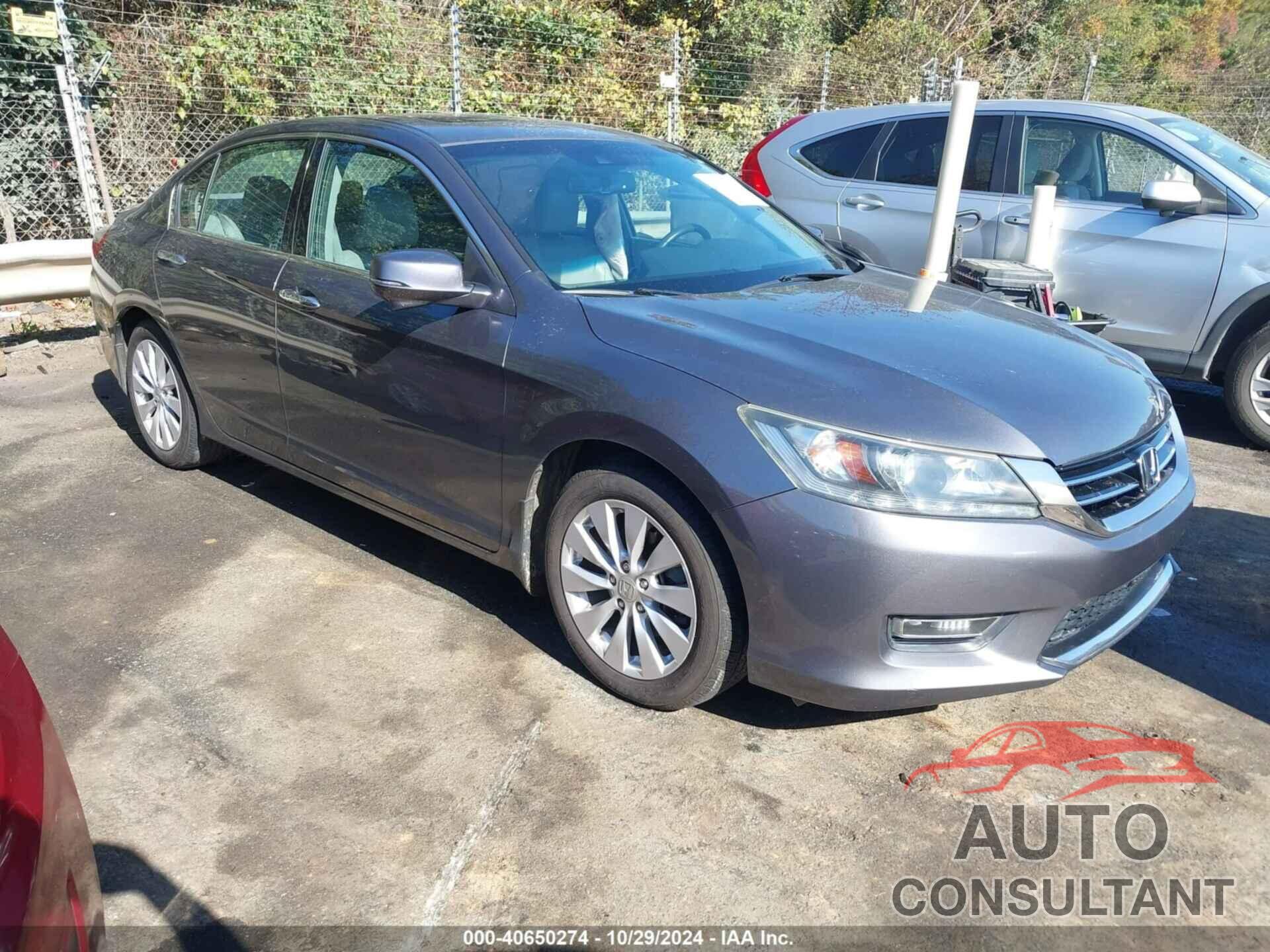 HONDA ACCORD 2013 - 1HGCR3F82DA007910