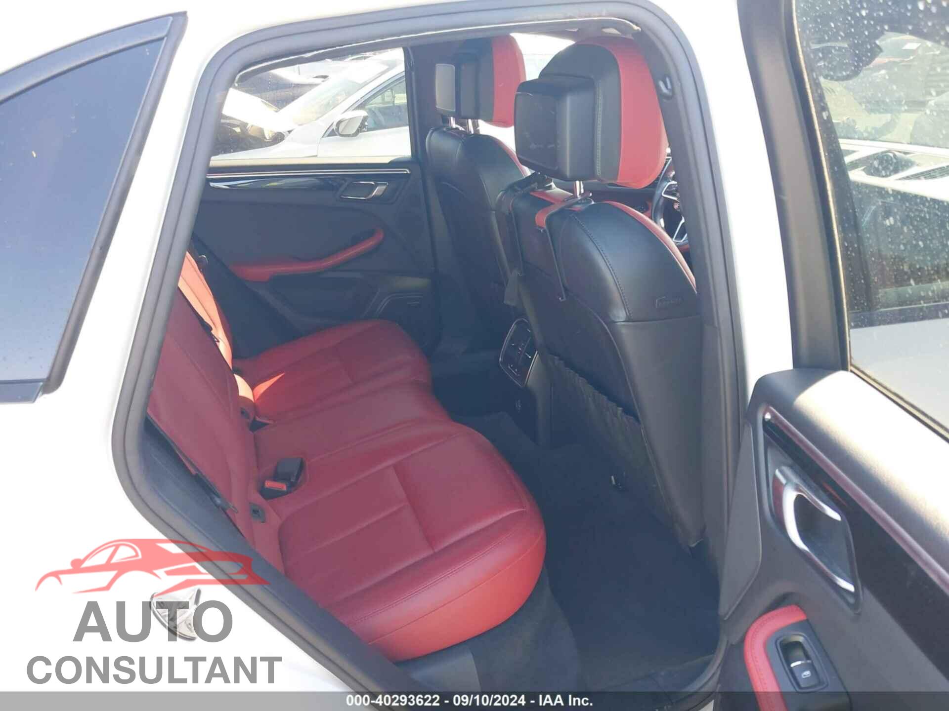 PORSCHE MACAN 2017 - WP1AA2A59HLB01974