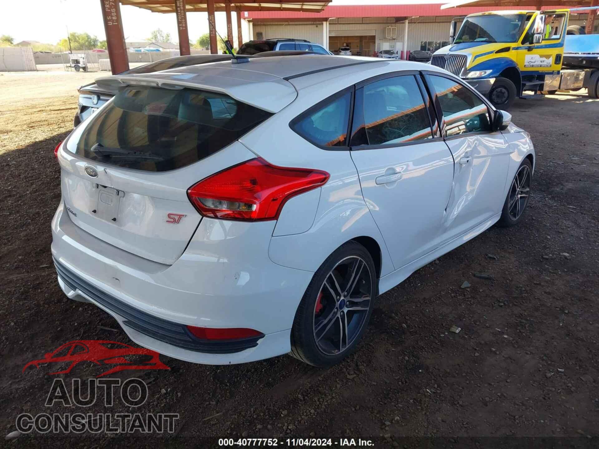 FORD FOCUS ST 2015 - 1FADP3L97FL281445