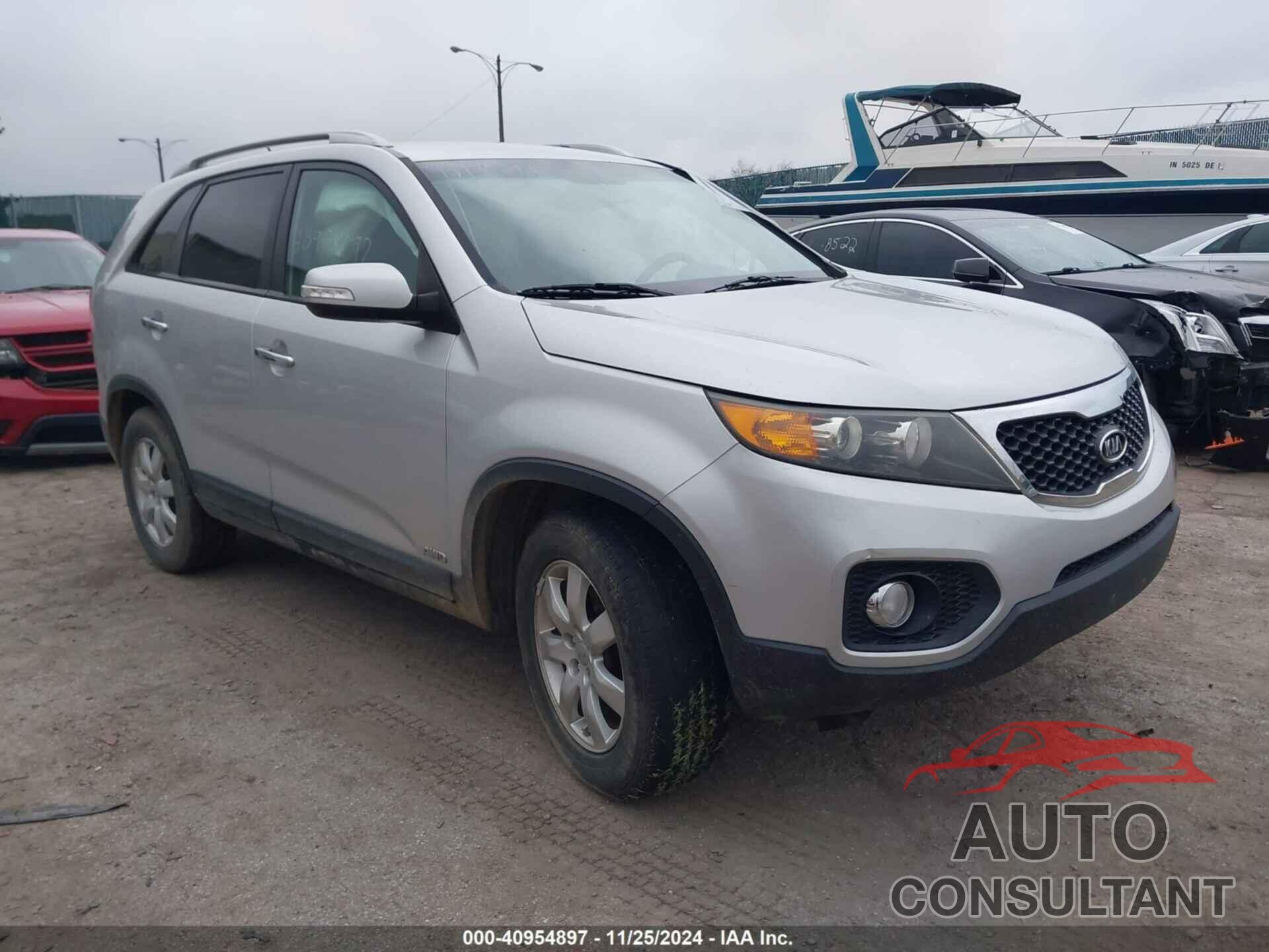 KIA SORENTO 2012 - 5XYKTDA67CG224911