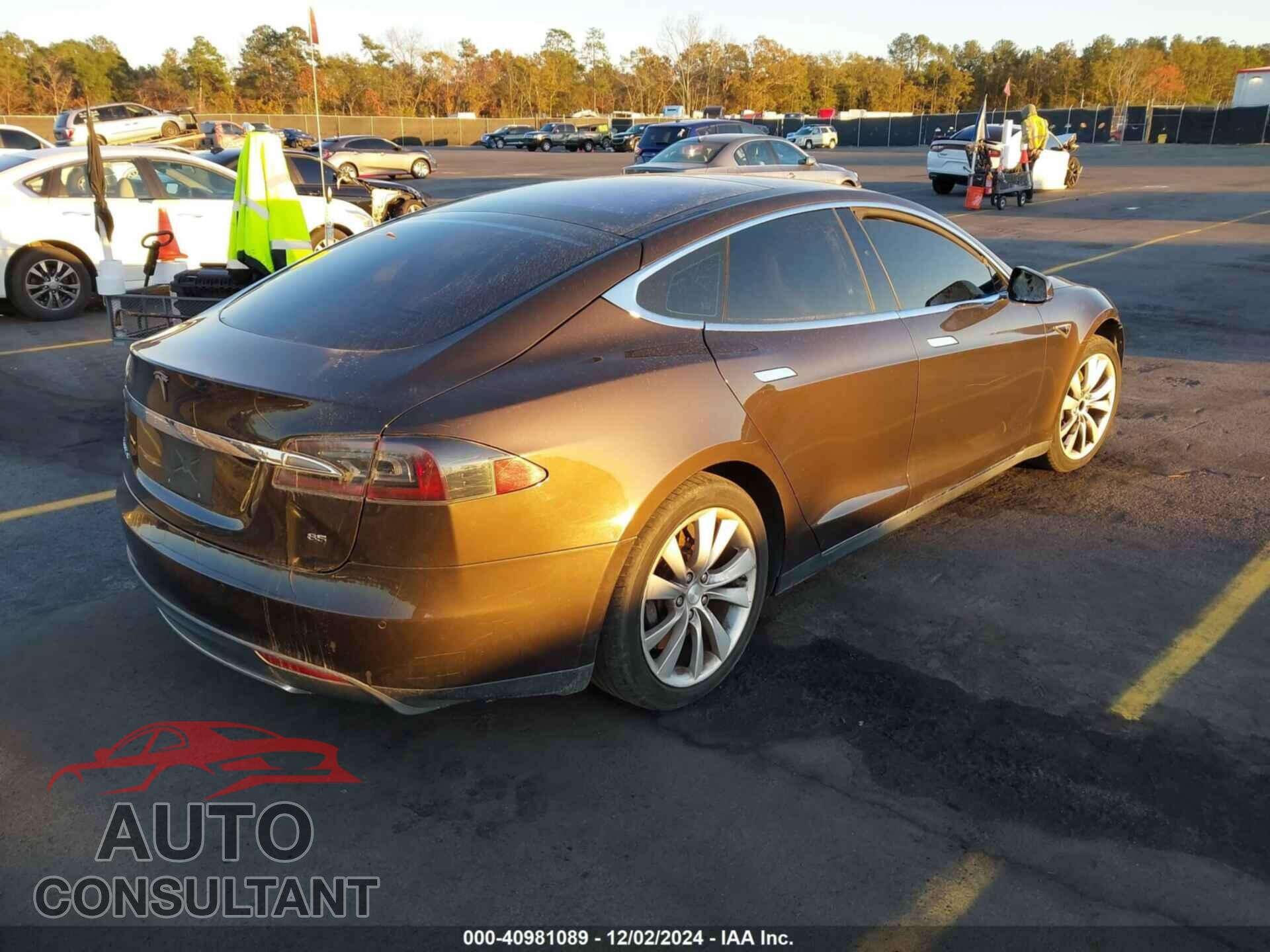 TESLA MODEL S 2013 - 5YJSA1CN7DFP22690
