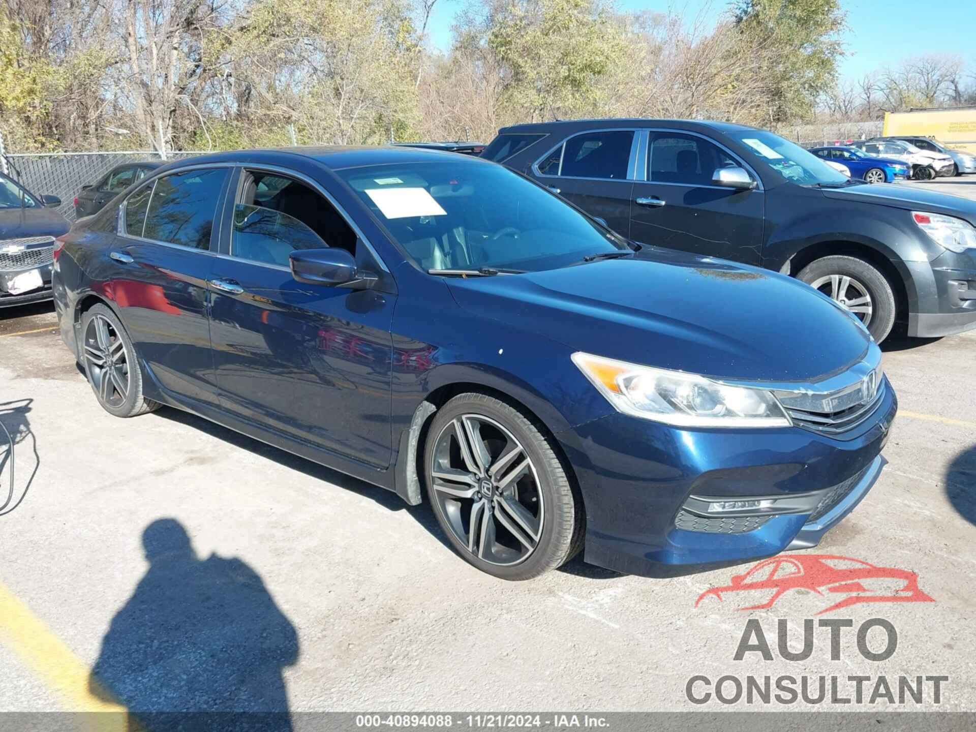 HONDA ACCORD 2017 - 1HGCR2F5XHA107923