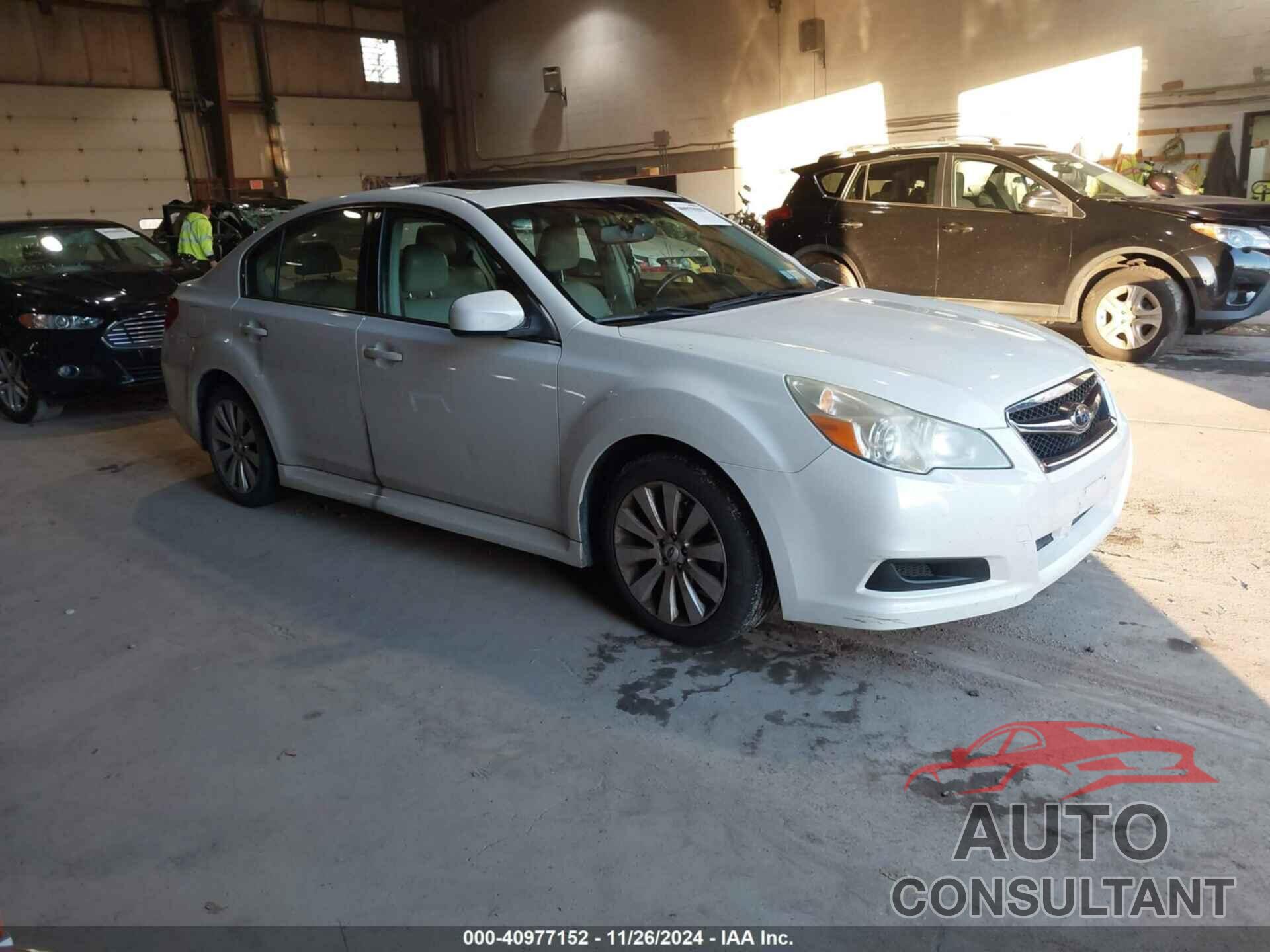 SUBARU LEGACY 2011 - 4S3BMBL62B3264248