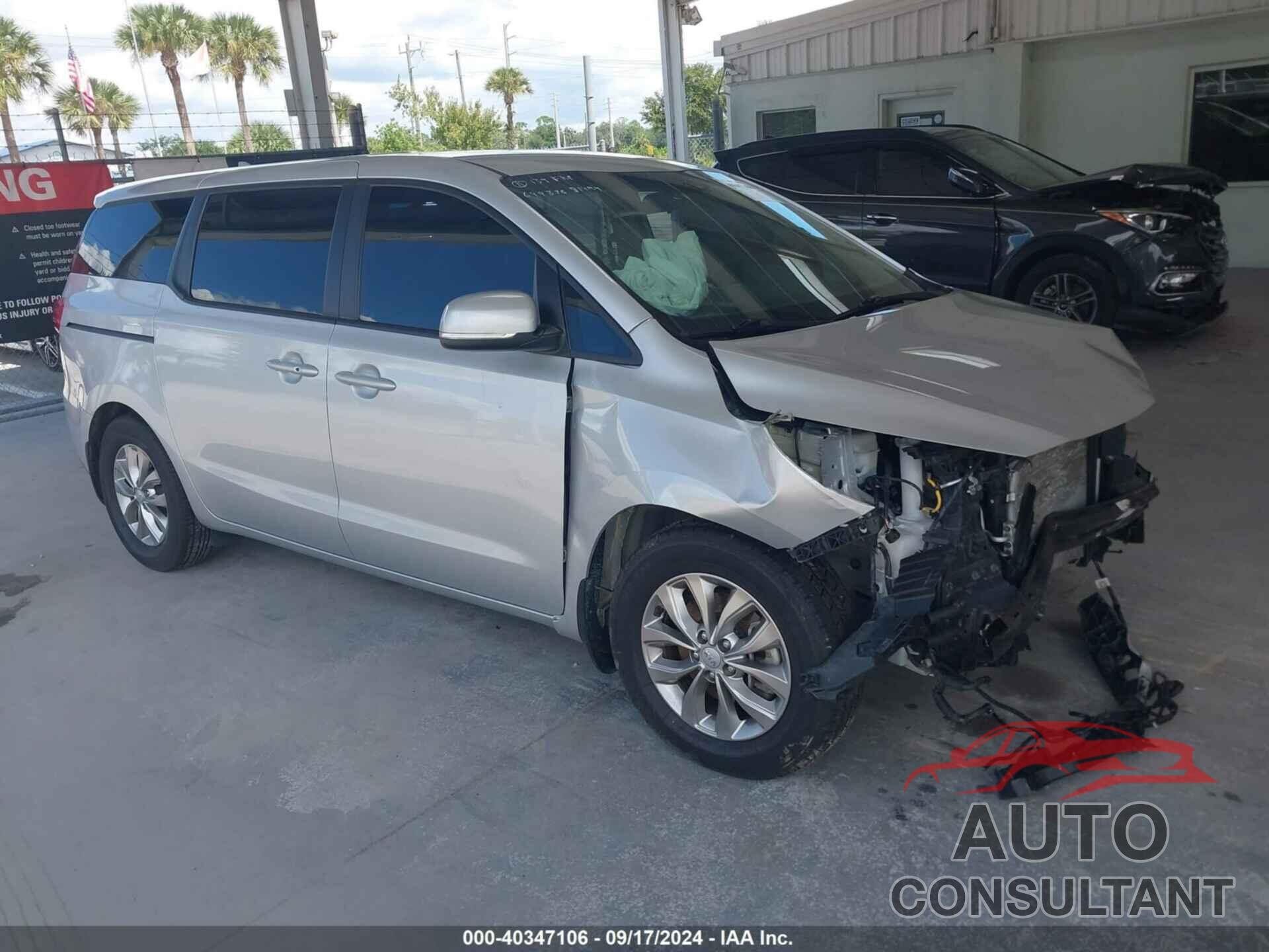 KIA SEDONA 2020 - KNDMB5C10L6601648