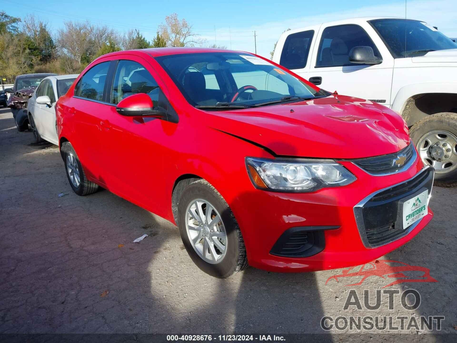 CHEVROLET SONIC 2019 - 1G1JD5SB5K4130235