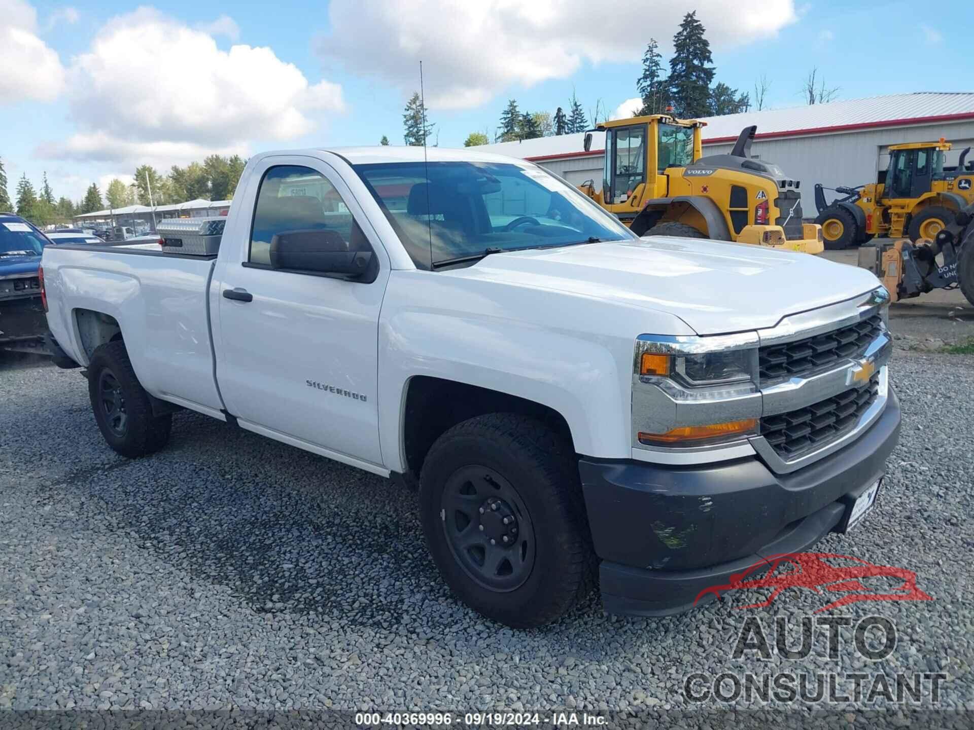 CHEVROLET SILVERADO 1500 2018 - 1GCNCNEH5JZ283534