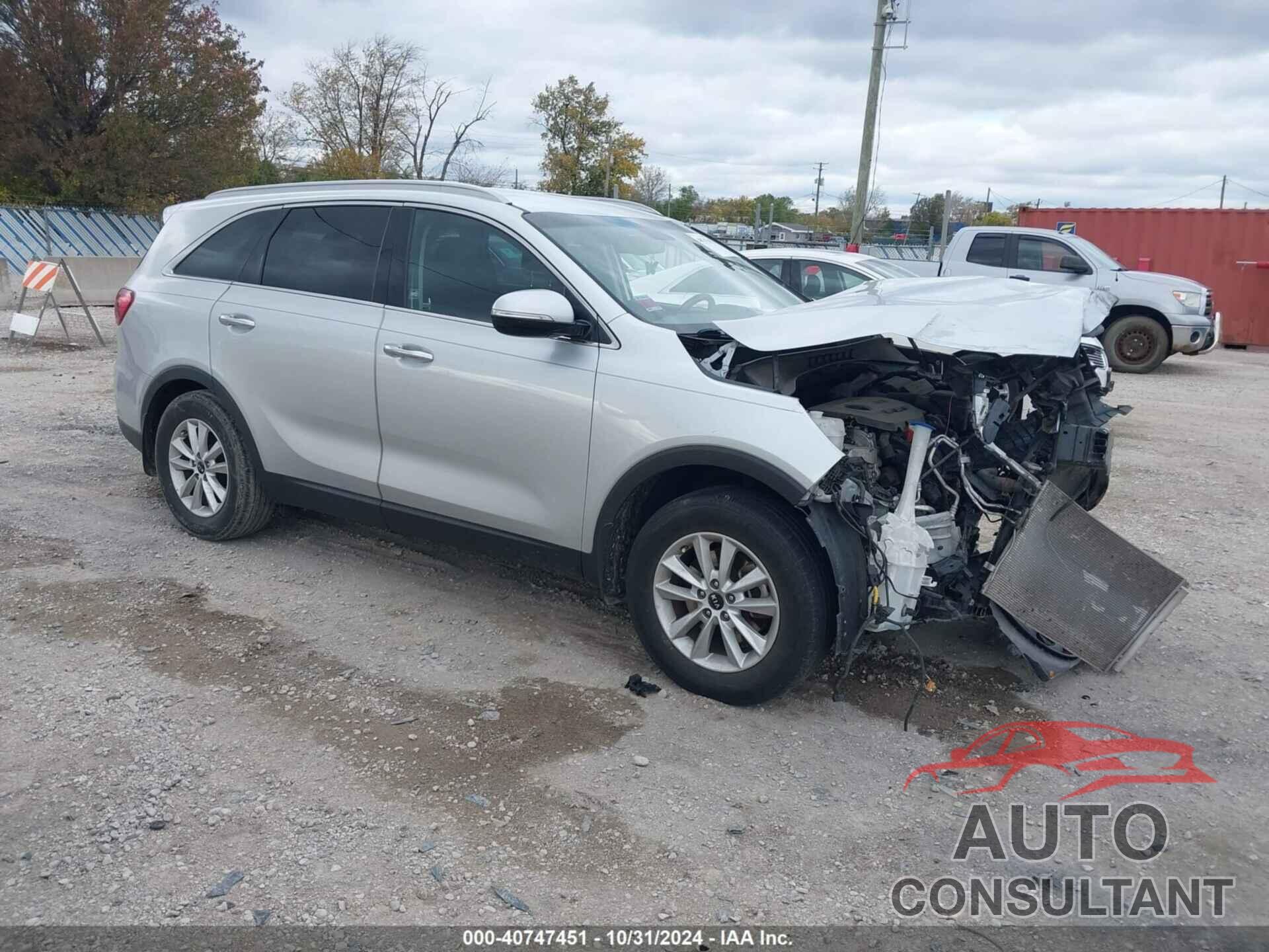 KIA SORENTO 2019 - 5XYPG4A37KG597056