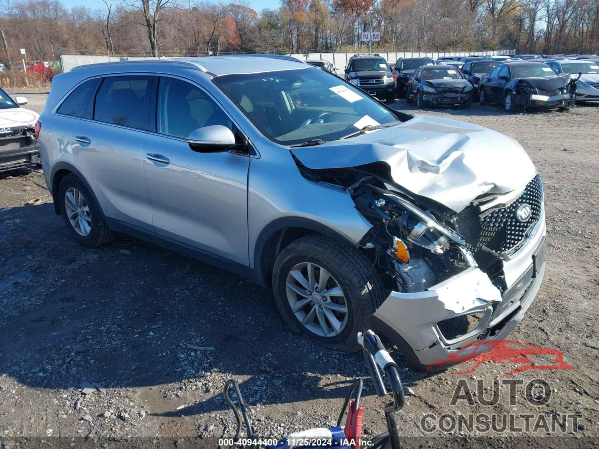 KIA SORENTO 2017 - 5XYPG4A3XHG243525