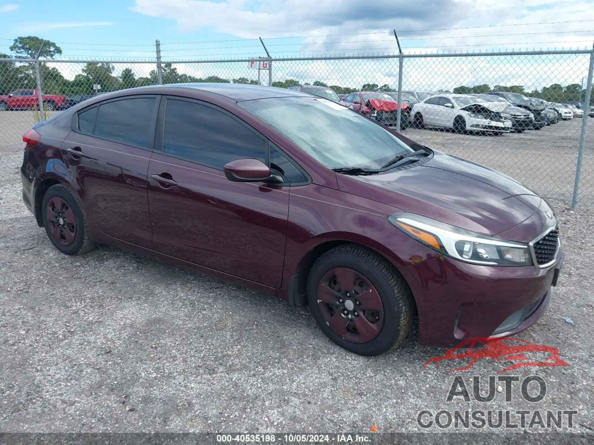 KIA FORTE 2018 - 3KPFK4A79JE199601