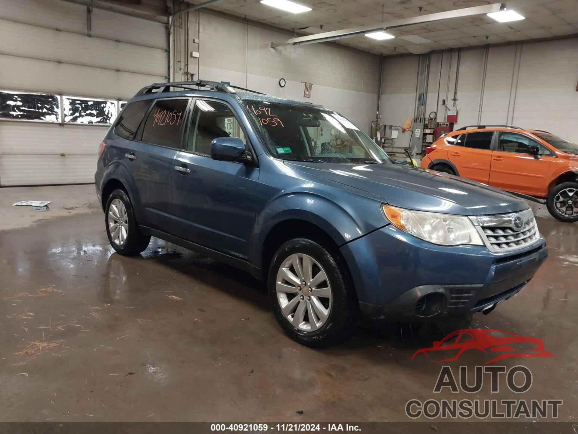 SUBARU FORESTER 2011 - JF2SHACC1BH728221