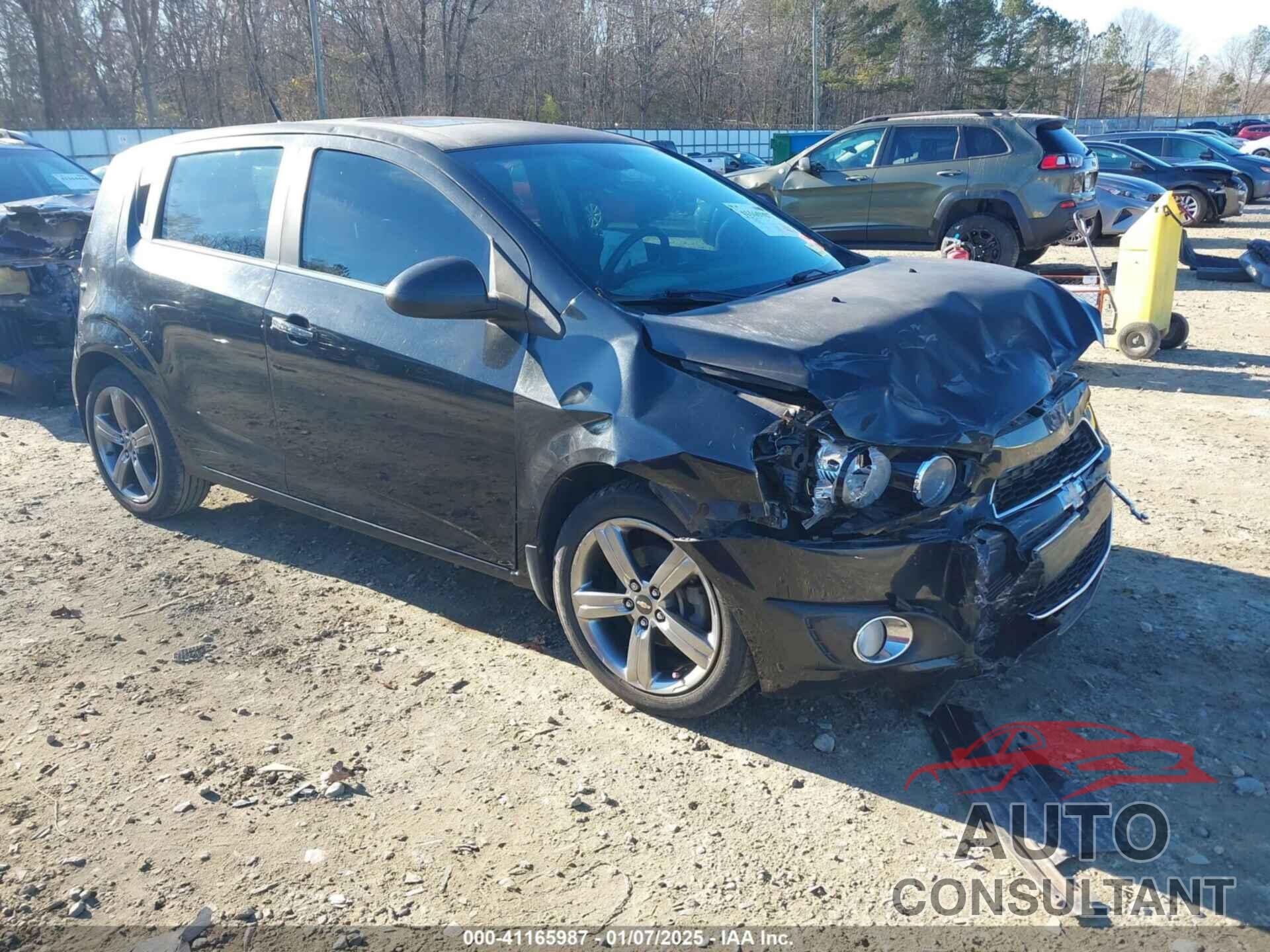 CHEVROLET SONIC 2013 - 1G1JF6SB4D4153119