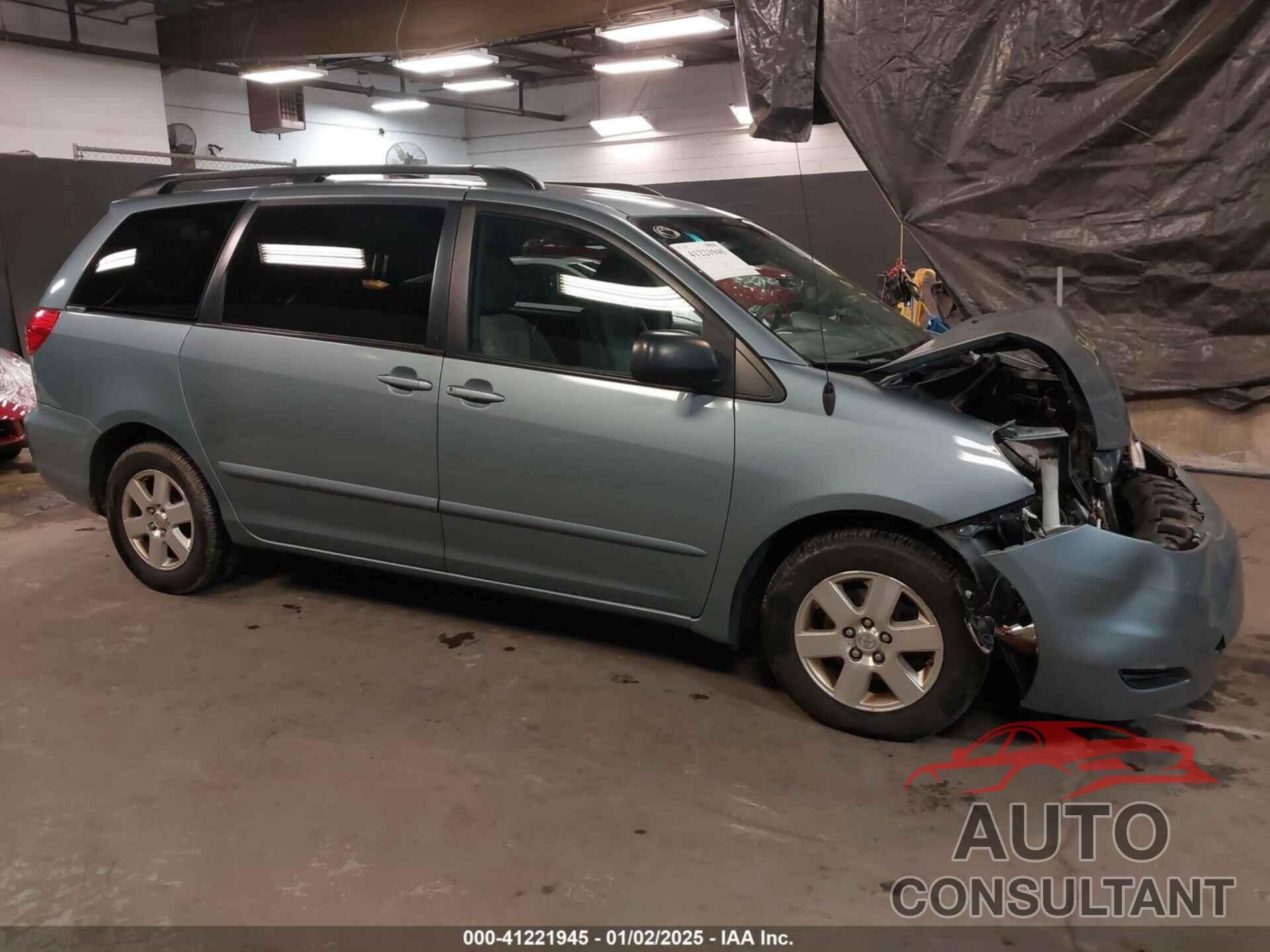 TOYOTA SIENNA 2010 - 5TDKK4CC0AS314133