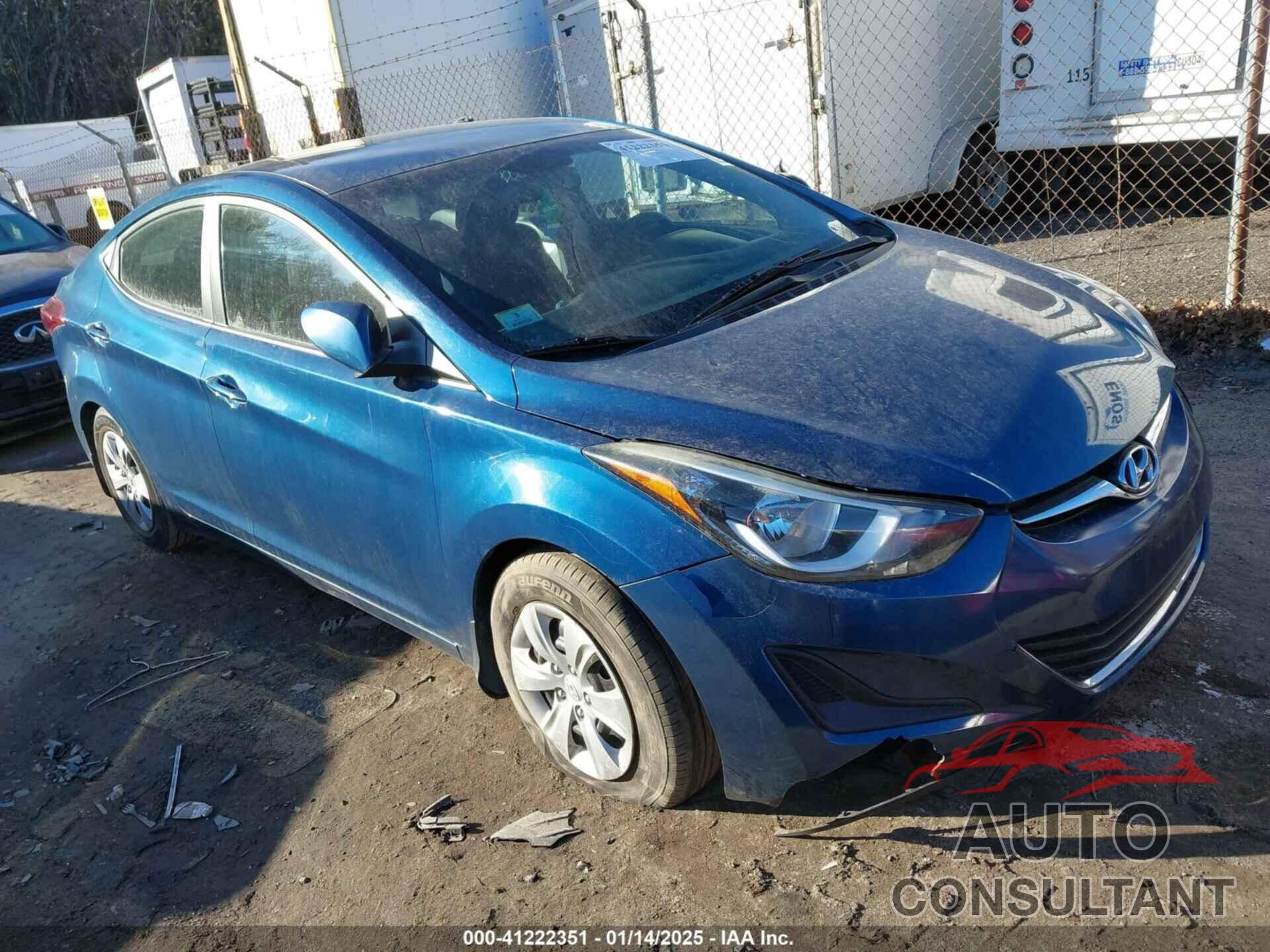 HYUNDAI ELANTRA 2016 - KMHDH4AE8GU517699