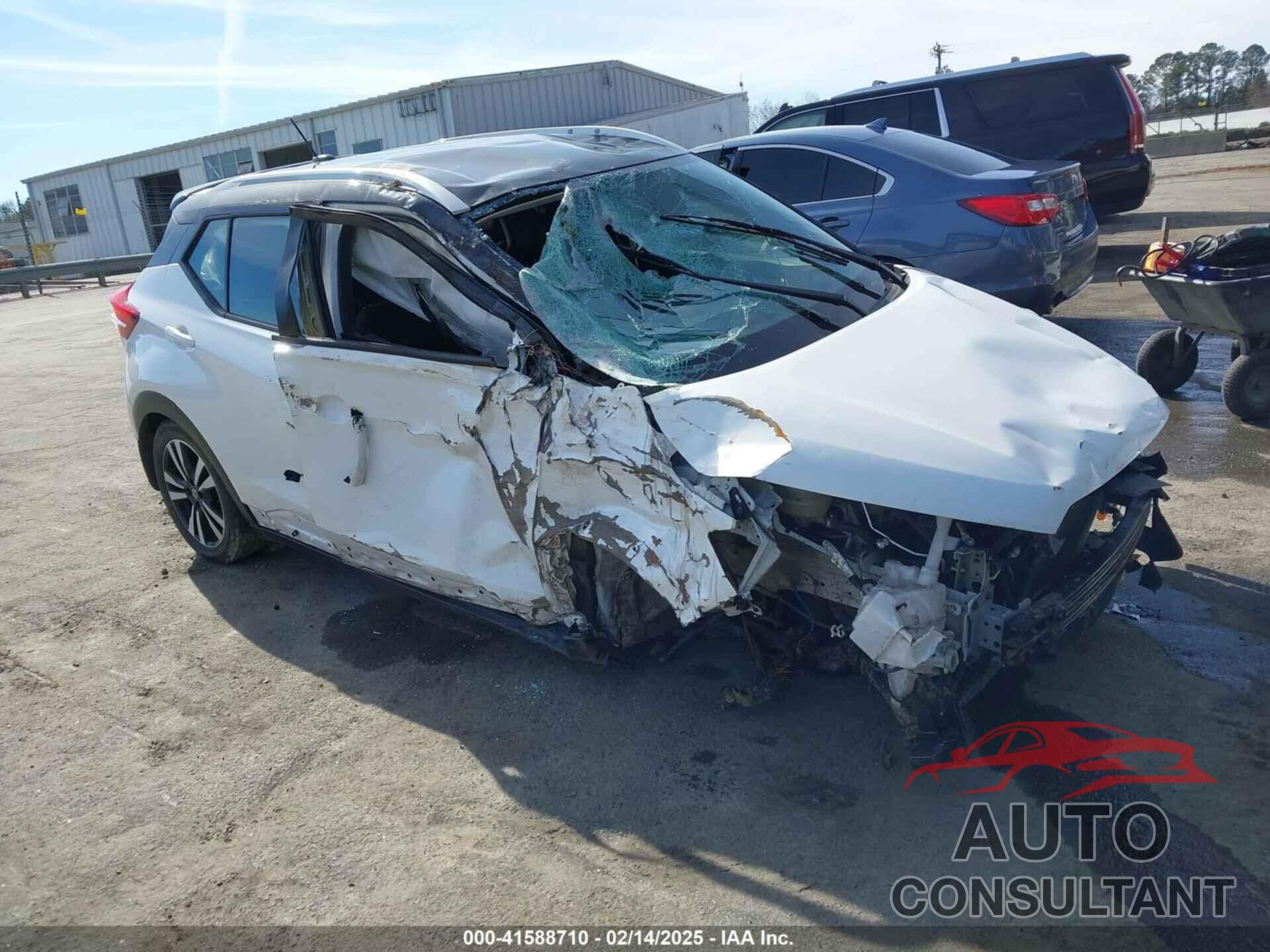 NISSAN KICKS 2019 - 3N1CP5CU1KL538879