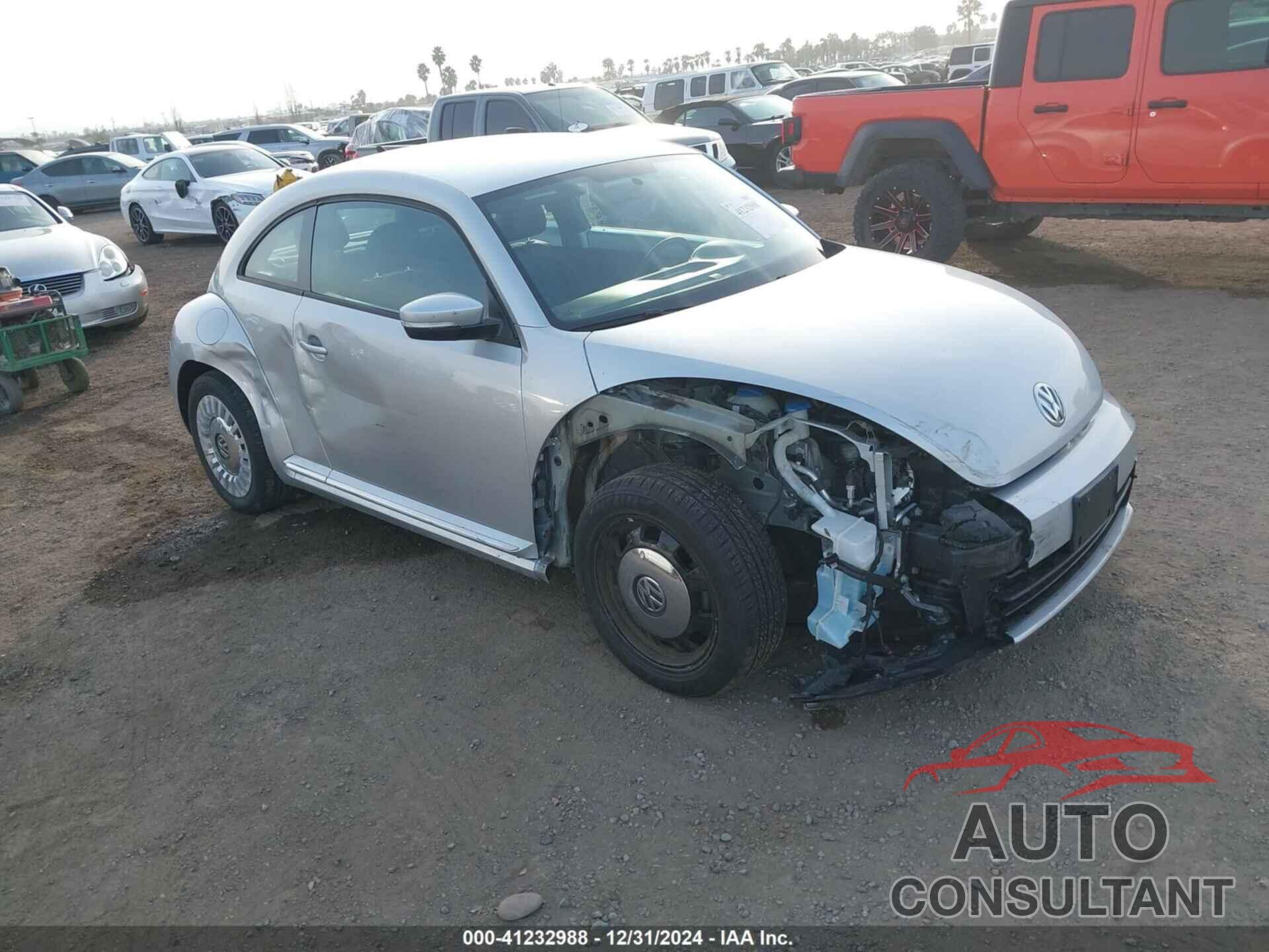 VOLKSWAGEN BEETLE 2014 - 3VWJ17AT3EM661476