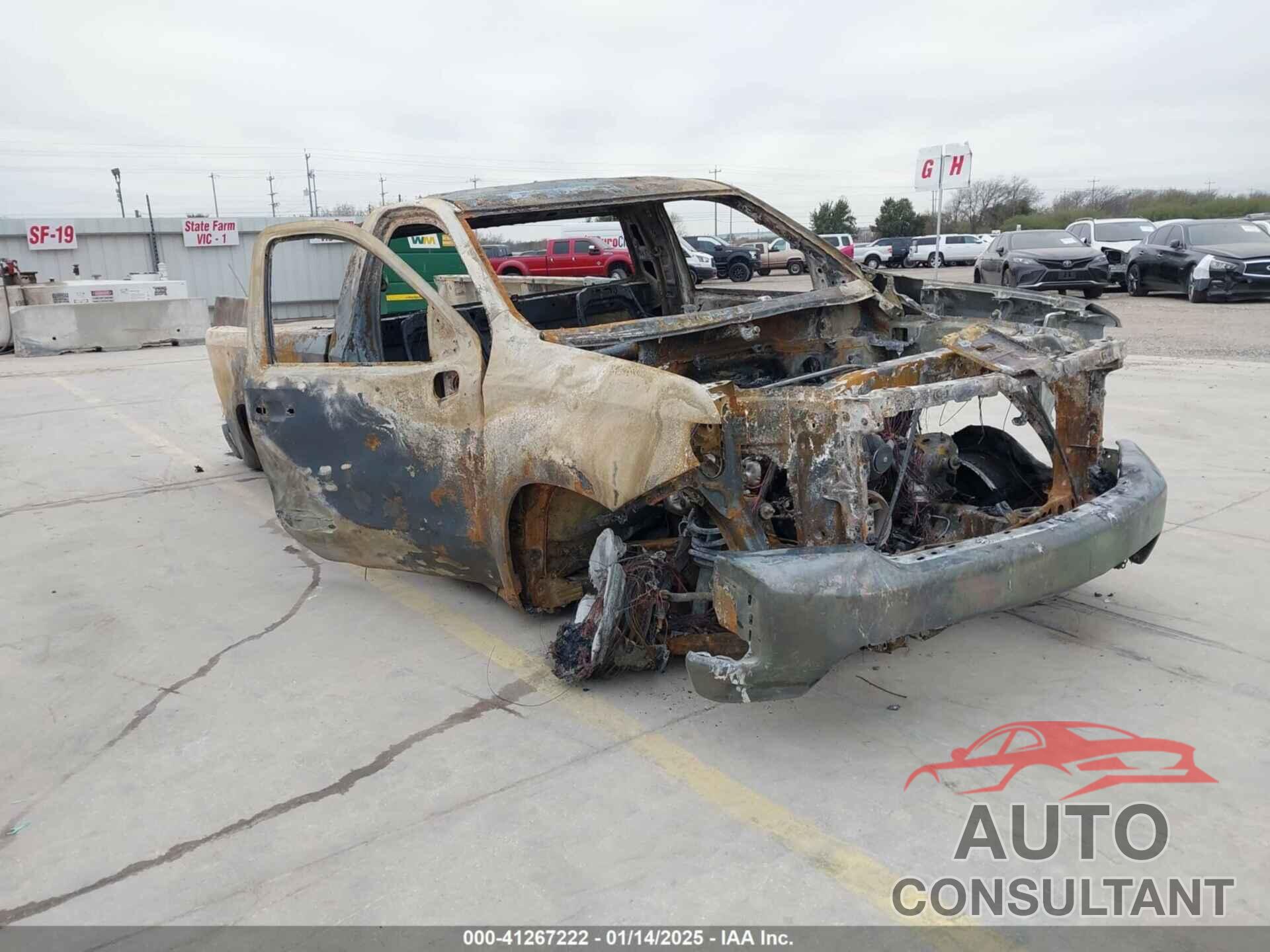 CHEVROLET SILVERADO 1500 2021 - 3GCNWAEF1MG308061