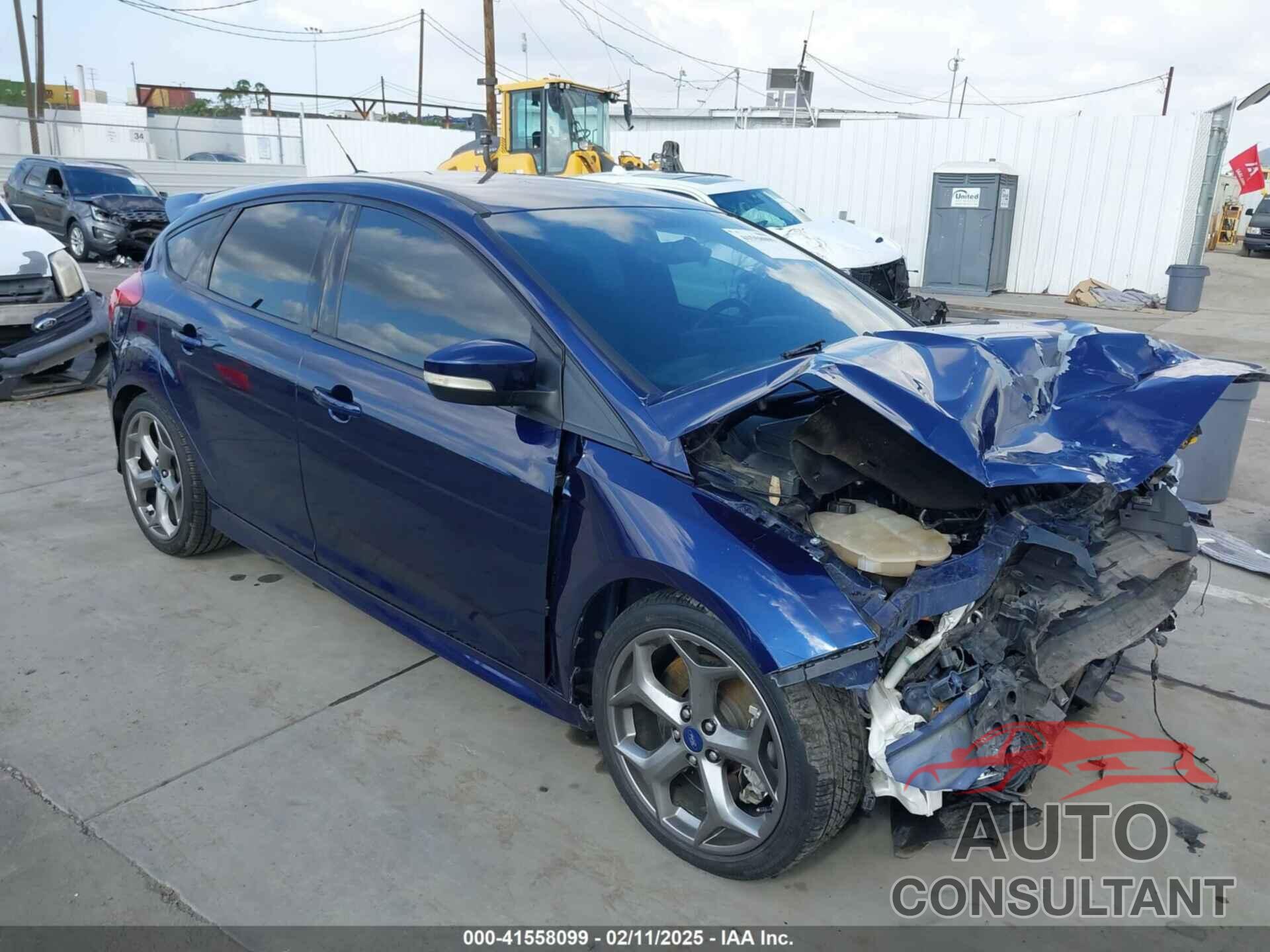 FORD FOCUS 2017 - 1FADP3L91HL343926