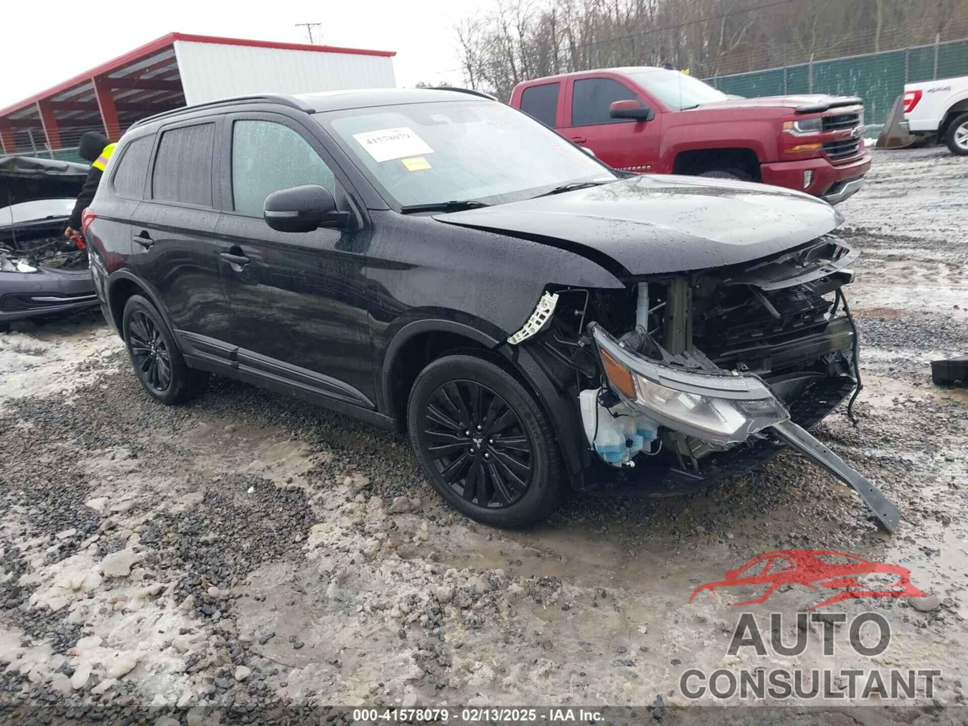 MITSUBISHI OUTLANDER 2020 - JA4AZ3A30LZ040982