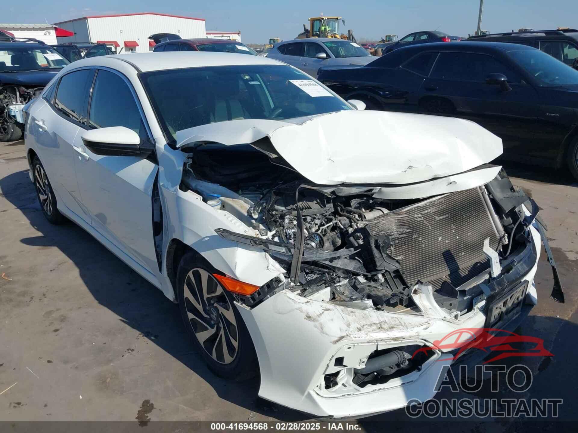 HONDA CIVIC 2018 - SHHFK7H22JU213004