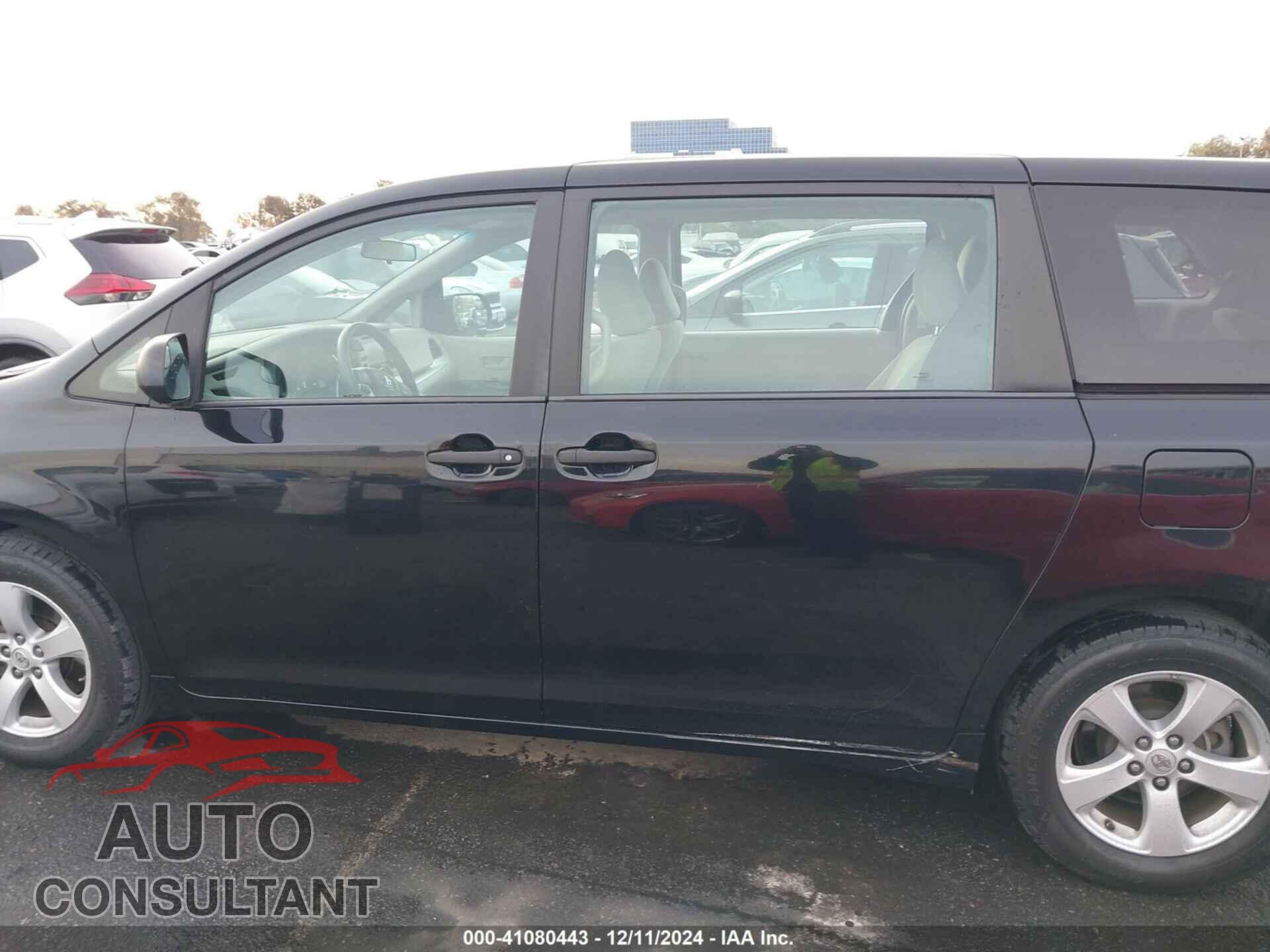 TOYOTA SIENNA 2017 - 5TDZZ3DC3HS859076
